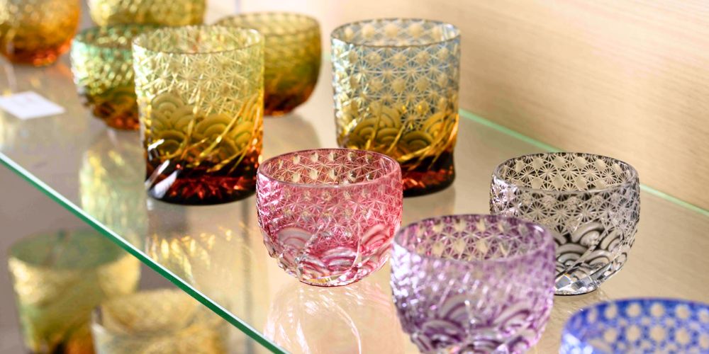 江戸切子は使いやすい?普段使いできる理由と楽しみ方・正しい扱い方を専門店が解説