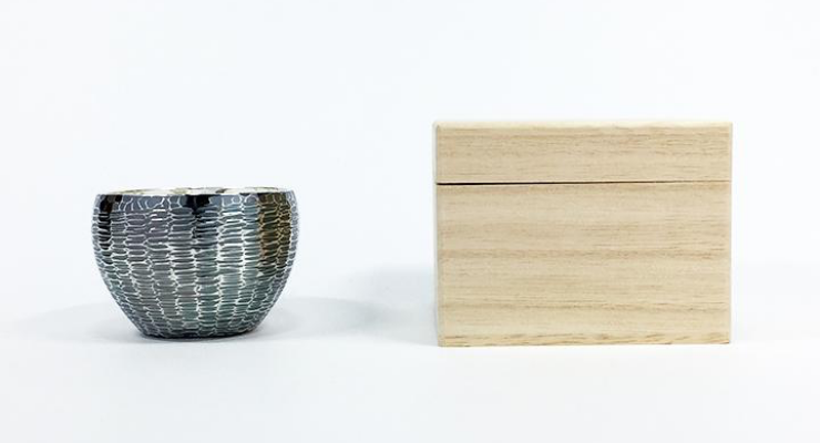 錫、銀、銅など金属器でおいしいお酒を