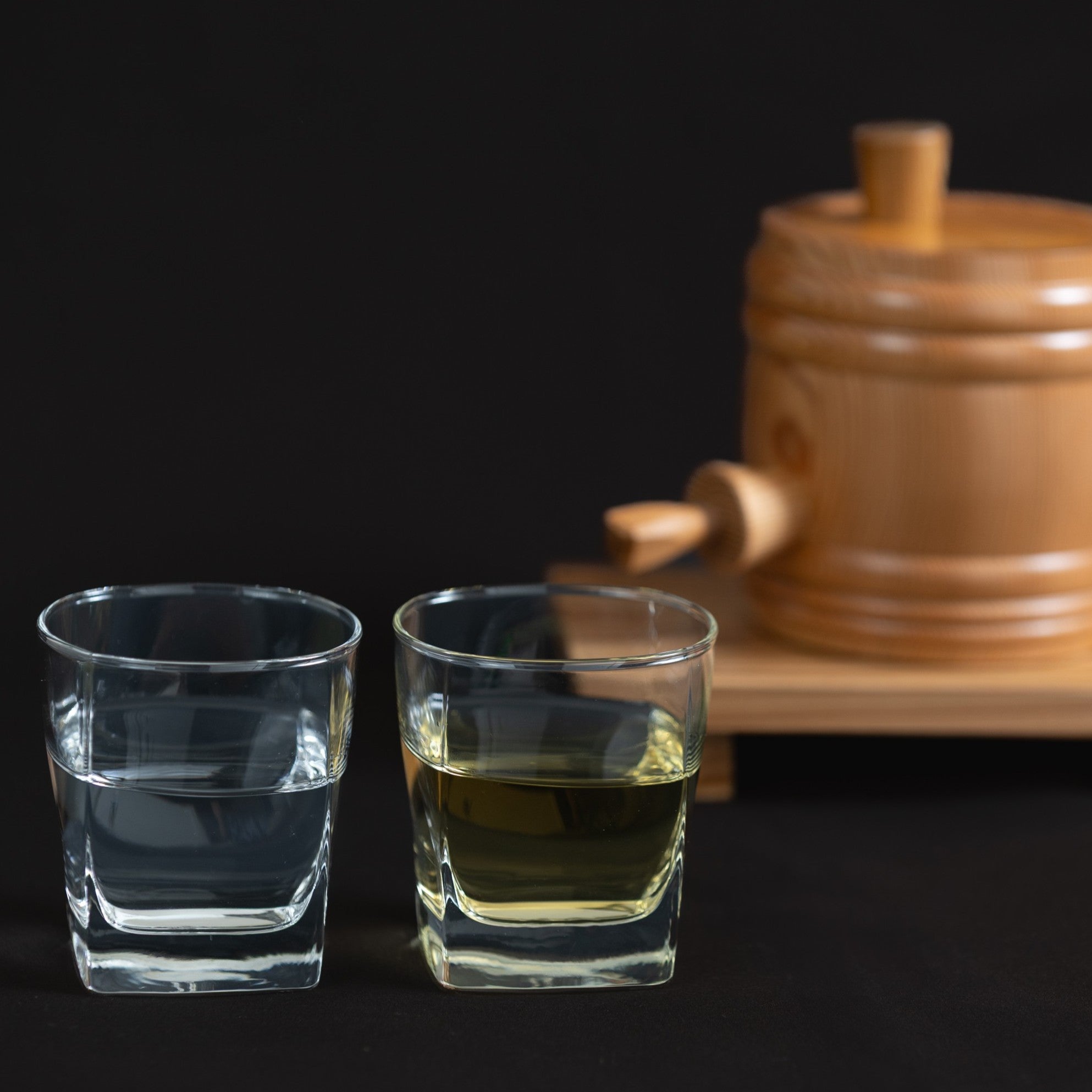 屋久杉 酒樽 | ミニ樽 | おちょこ付 | 屋久杉酒樽本舗