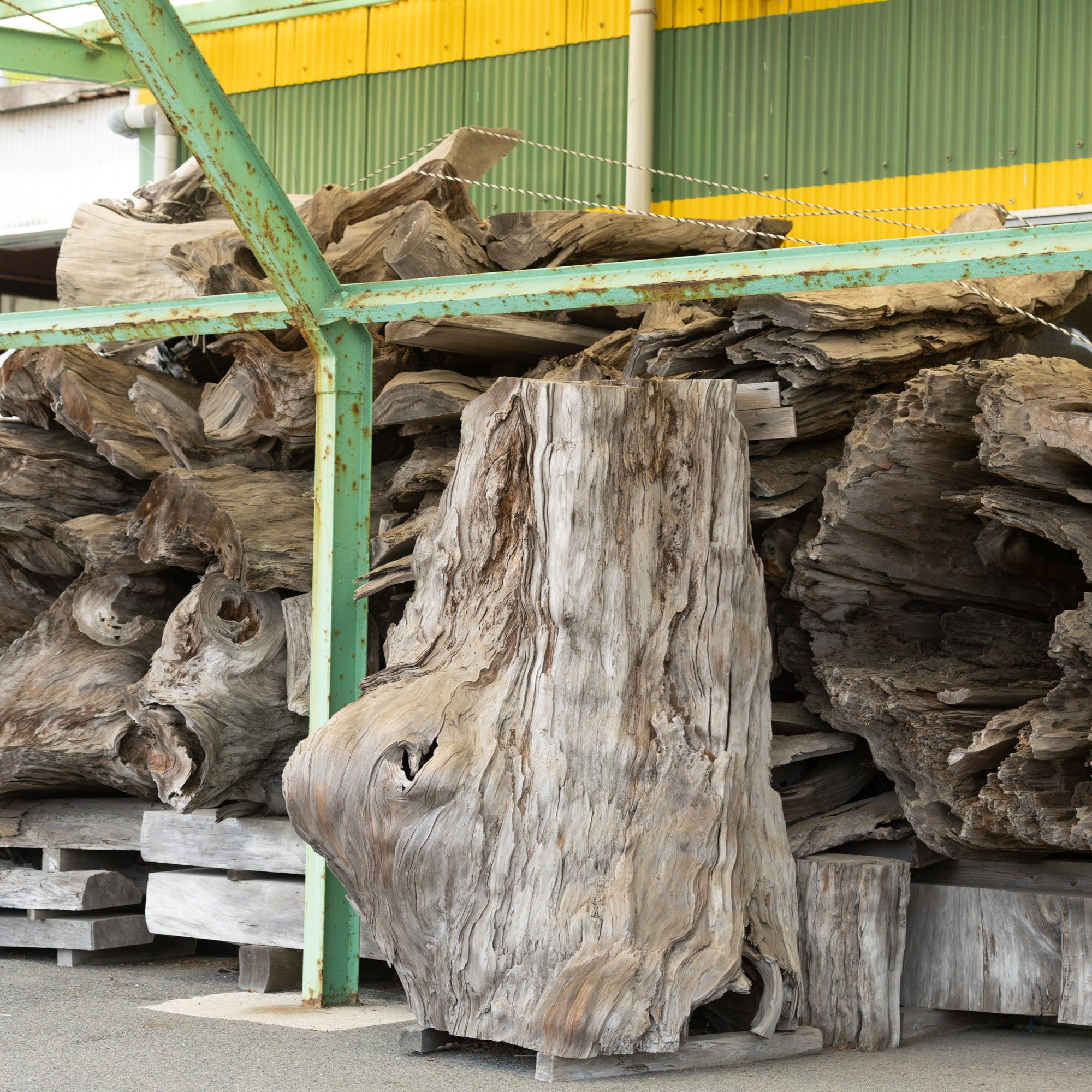 屋久杉 酒樽 | ミニ樽 | おちょこ付 | 屋久杉酒樽本舗