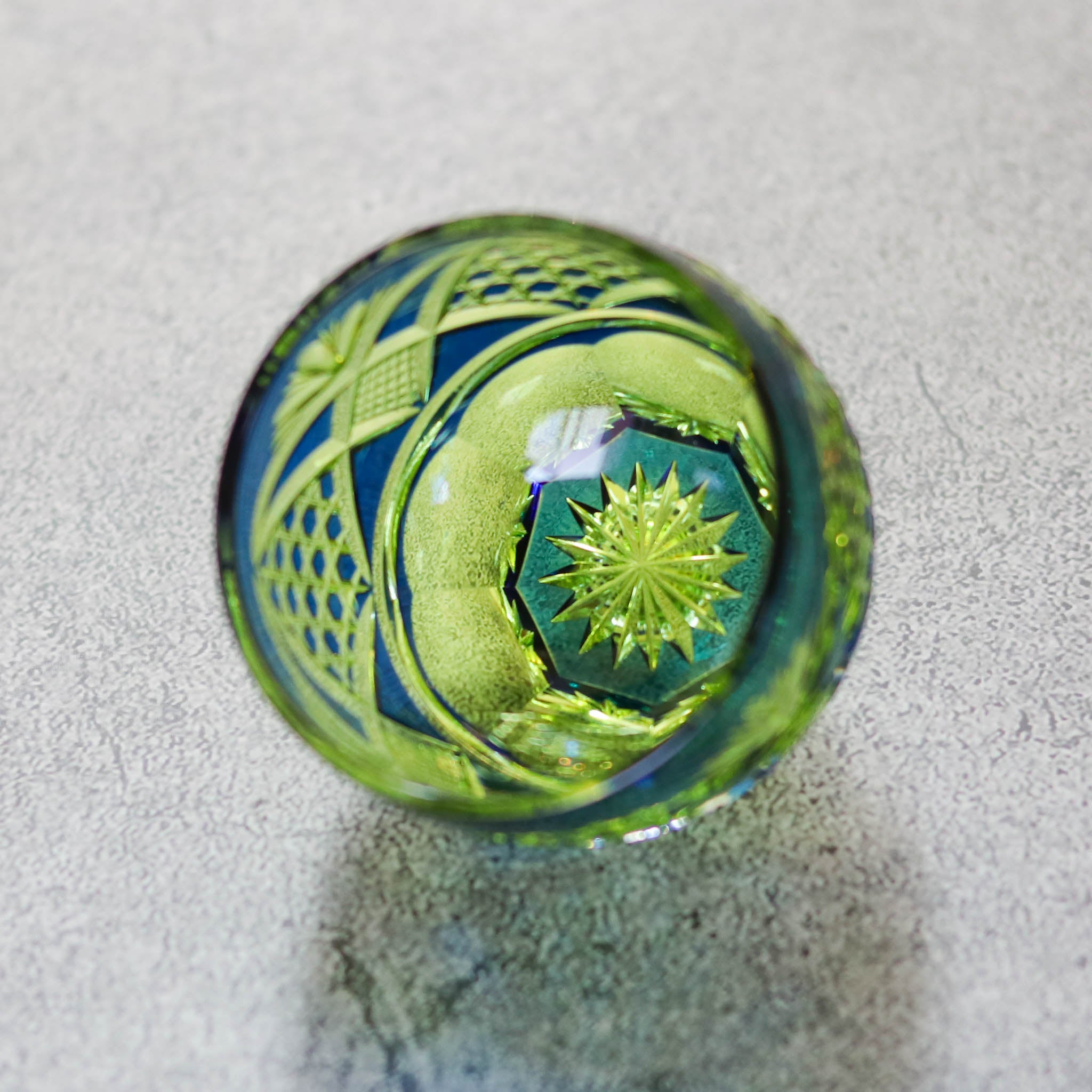 綾ガラス 酒器 | 綾切子 猪口 | 若草 コバルトブルー | グラスアート黒木
