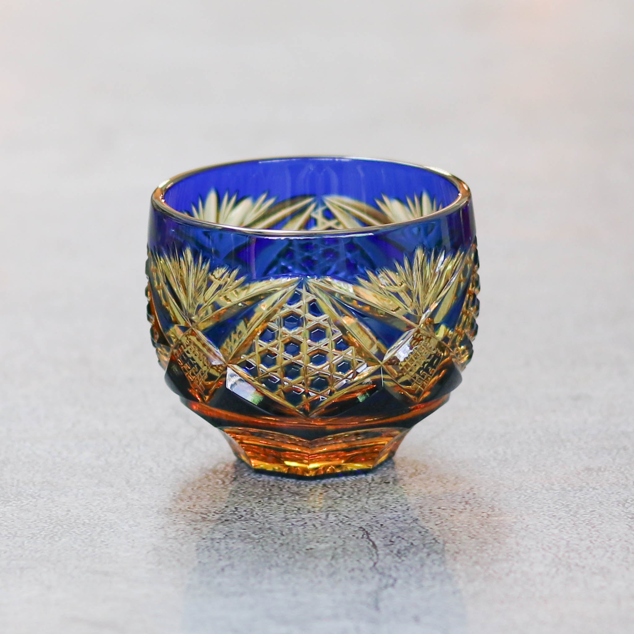 綾ガラス 酒器 | 綾切子 猪口 | 琥珀 瑠璃 | グラスアート黒木