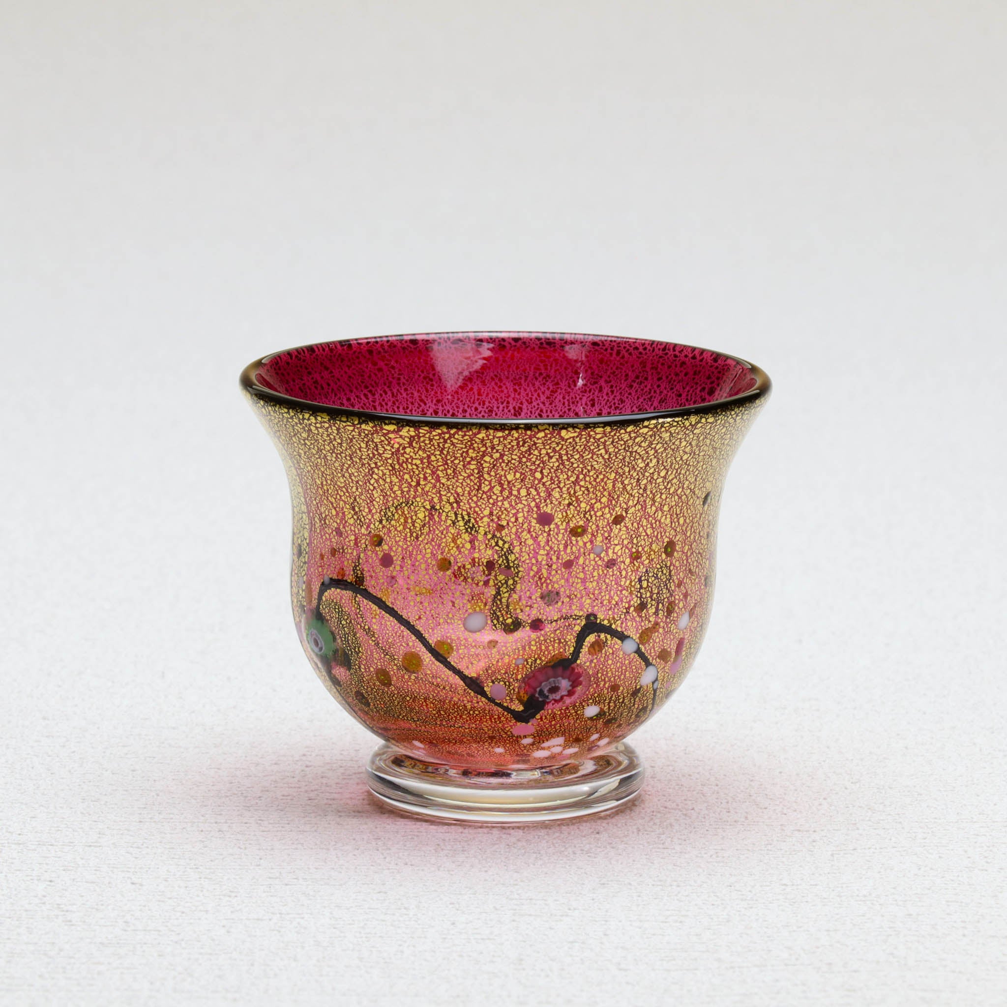 綾ガラス 酒器 | 光琳 雅 ぐい呑み | 金赤 | グラスアート黒木