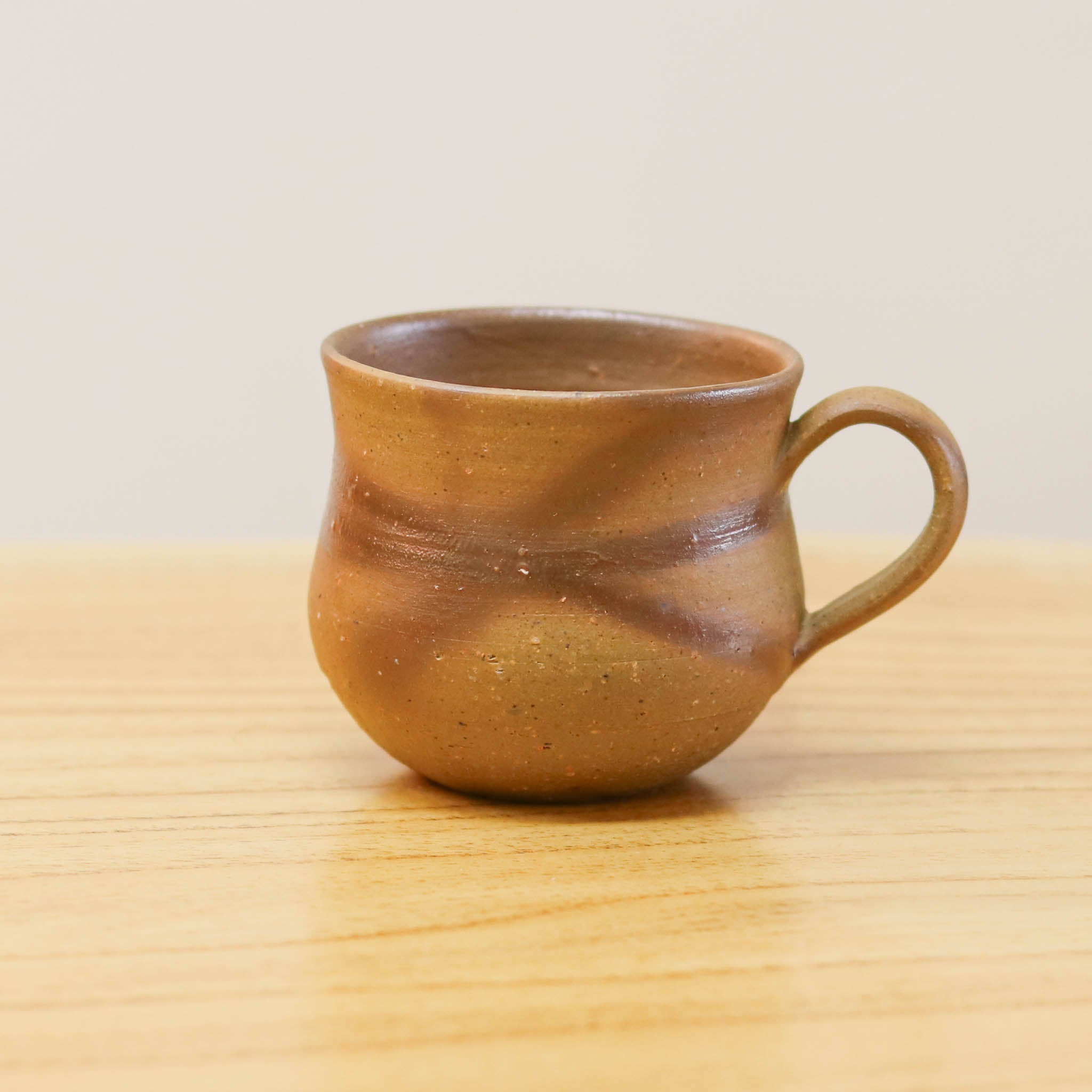 備前焼 | コーヒーカップ 1点もの | 緋襷 ひだすぎ | 森一朗