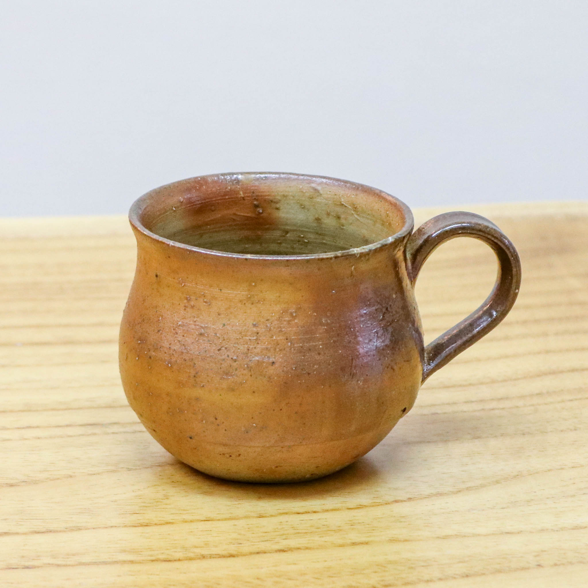 備前焼 | コーヒーカップ 1点もの | 緋襷 ひだすぎ | 森一朗