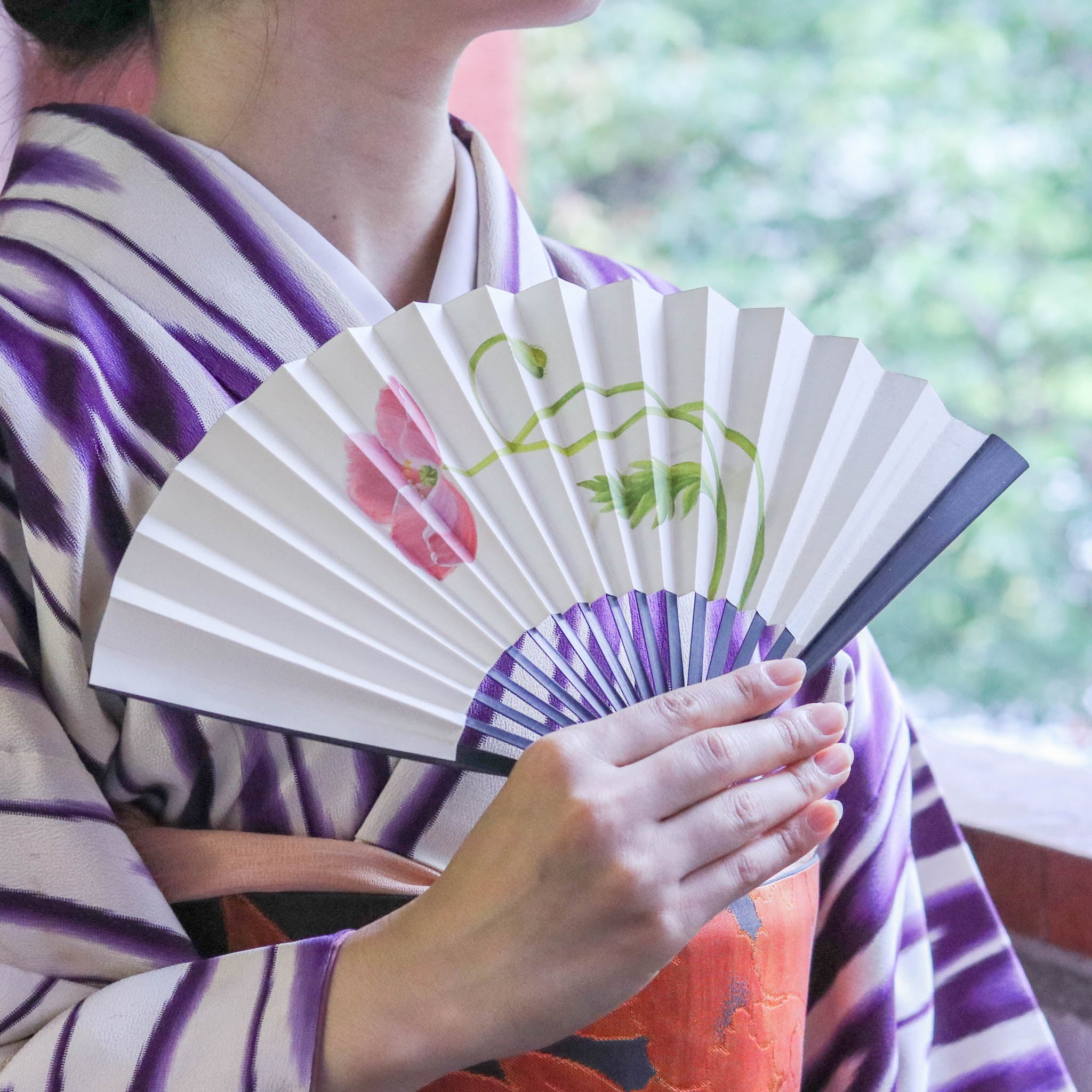 江戸扇子 | 手描き 芥子 | 女持 煮黒 | 雲錦堂 深津扇子店