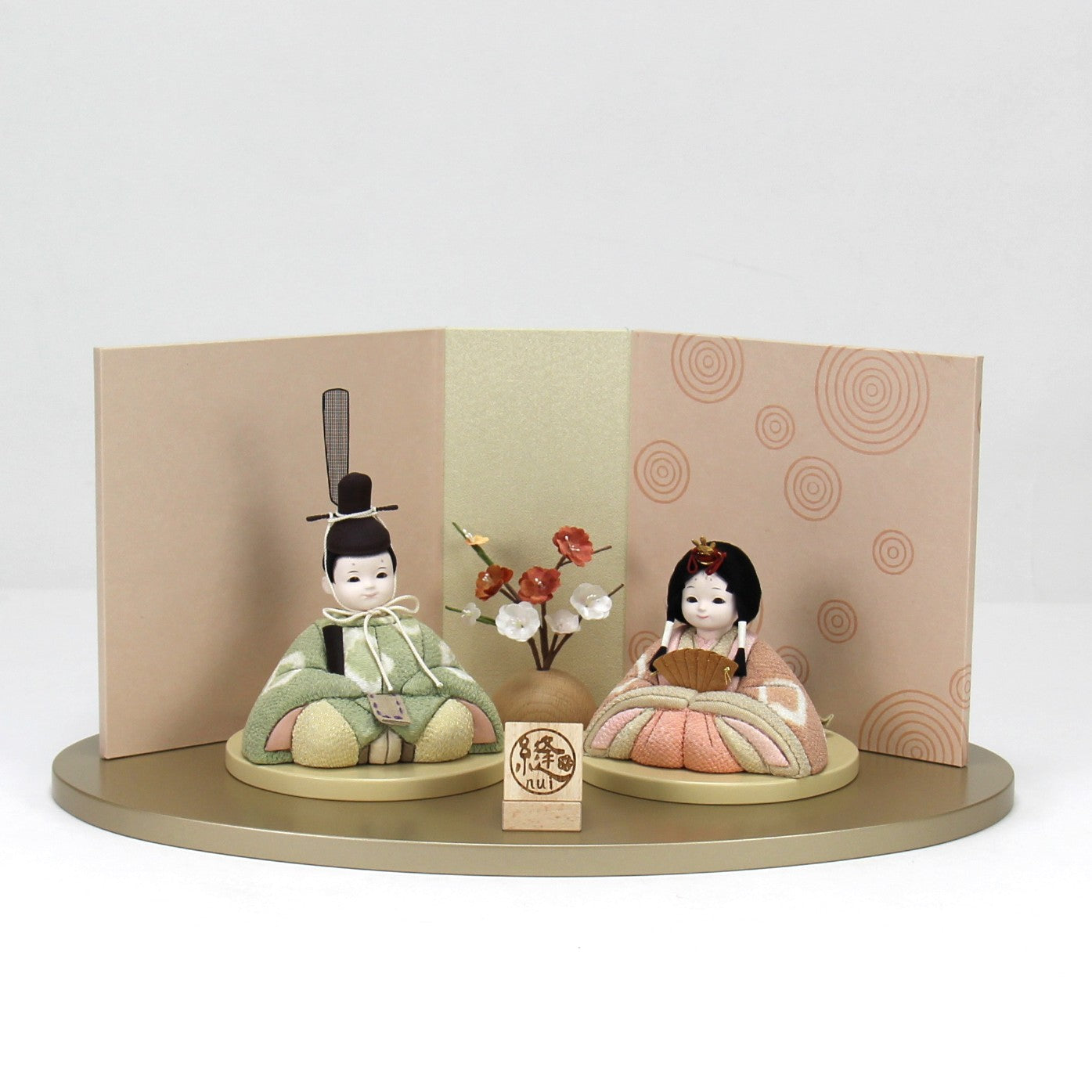 雛人形セット 草木絞り染 | 桑の葉 × 茜 | 屏風 うずピンク | 工房 縫nui