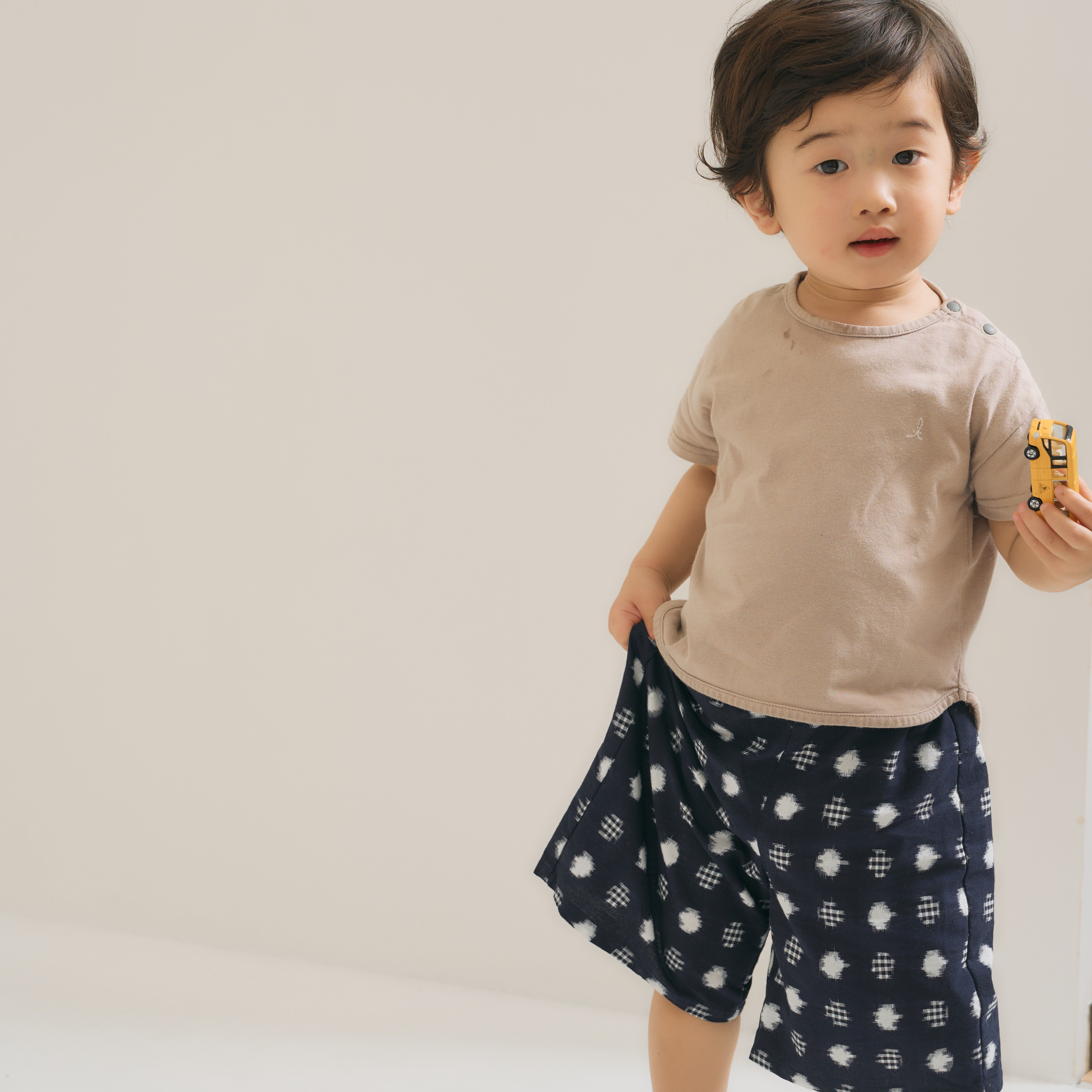 久留米絣 子供用 | もんぺっぺ スタイチーフ | 紺水玉格子 | TAKUMI Collection