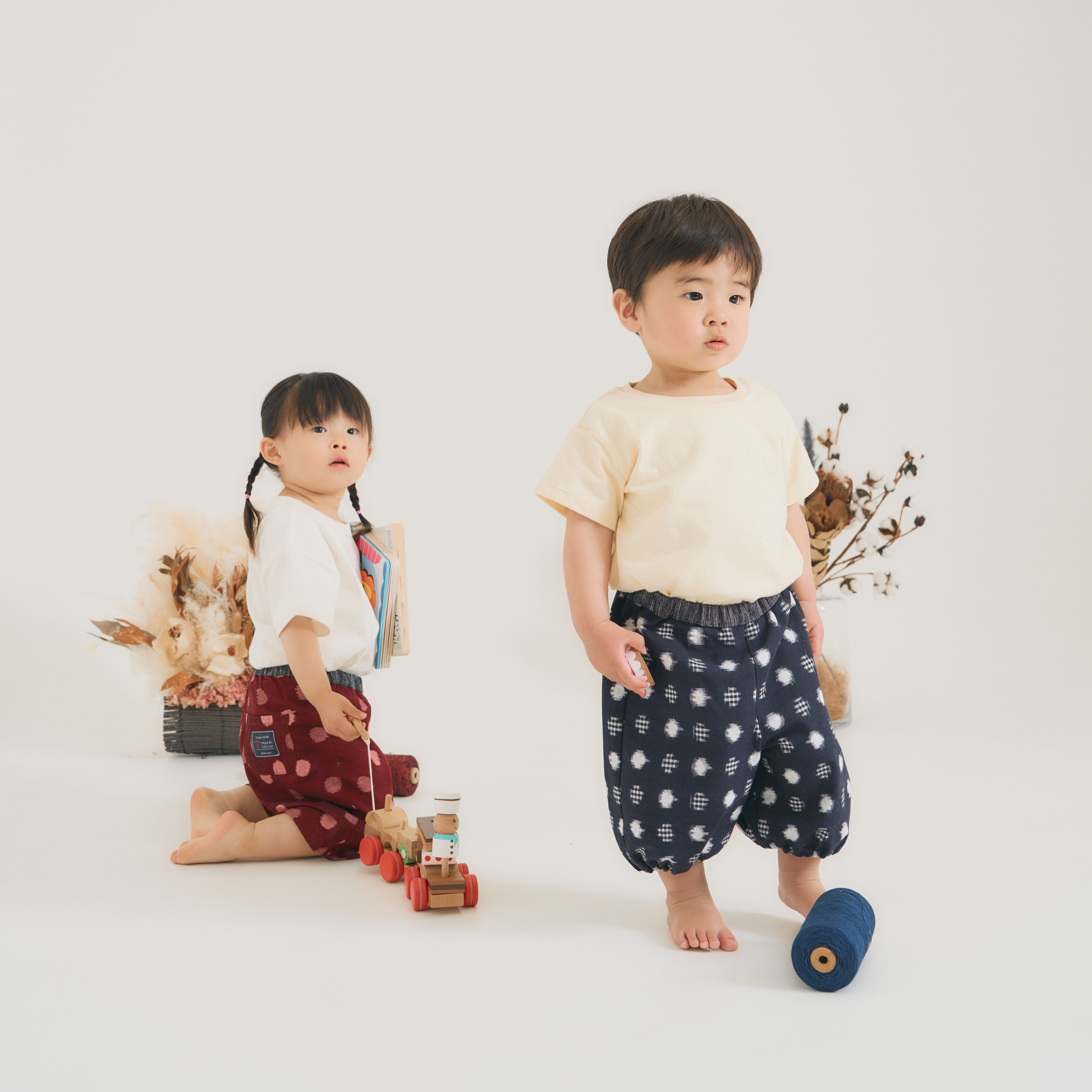 久留米絣 子供用 | もんぺっぺ スタイチーフ | 紺水玉格子 | TAKUMI Collection