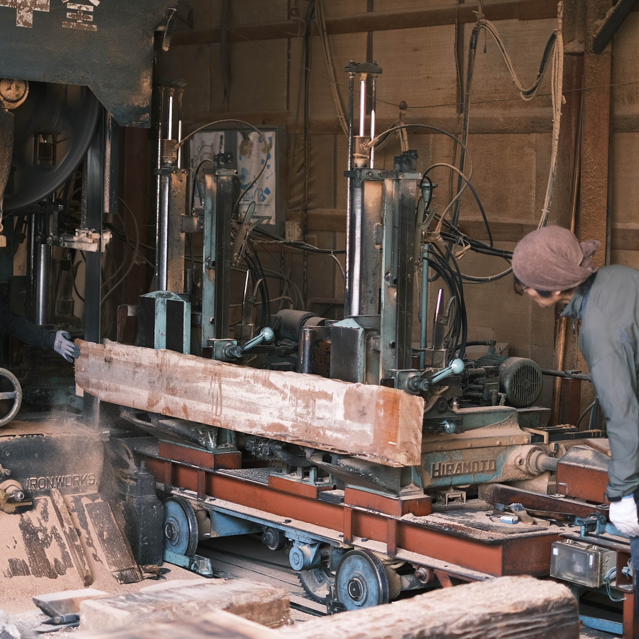 カッティングボード | 国産木 山桜 | 320×140×20mm | KINARI