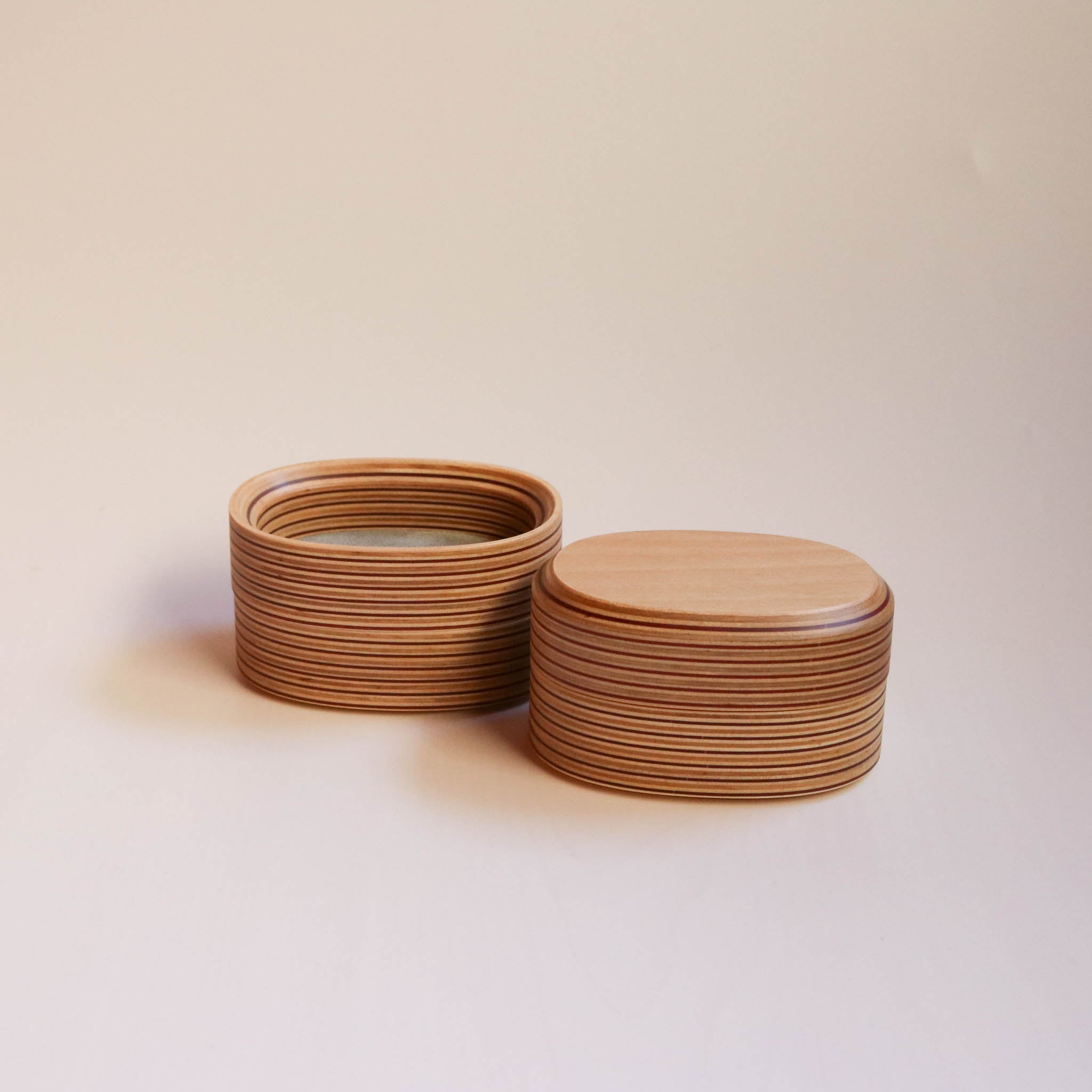 木工品 トレー | tower - oval | bordeaux | PLYWOOD laboratory
