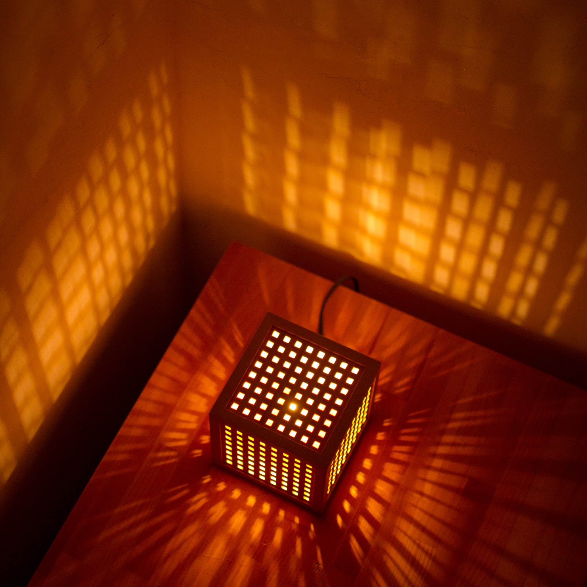 組子細工 テーブルランプ | ひかりの小箱2 | 木のあかり