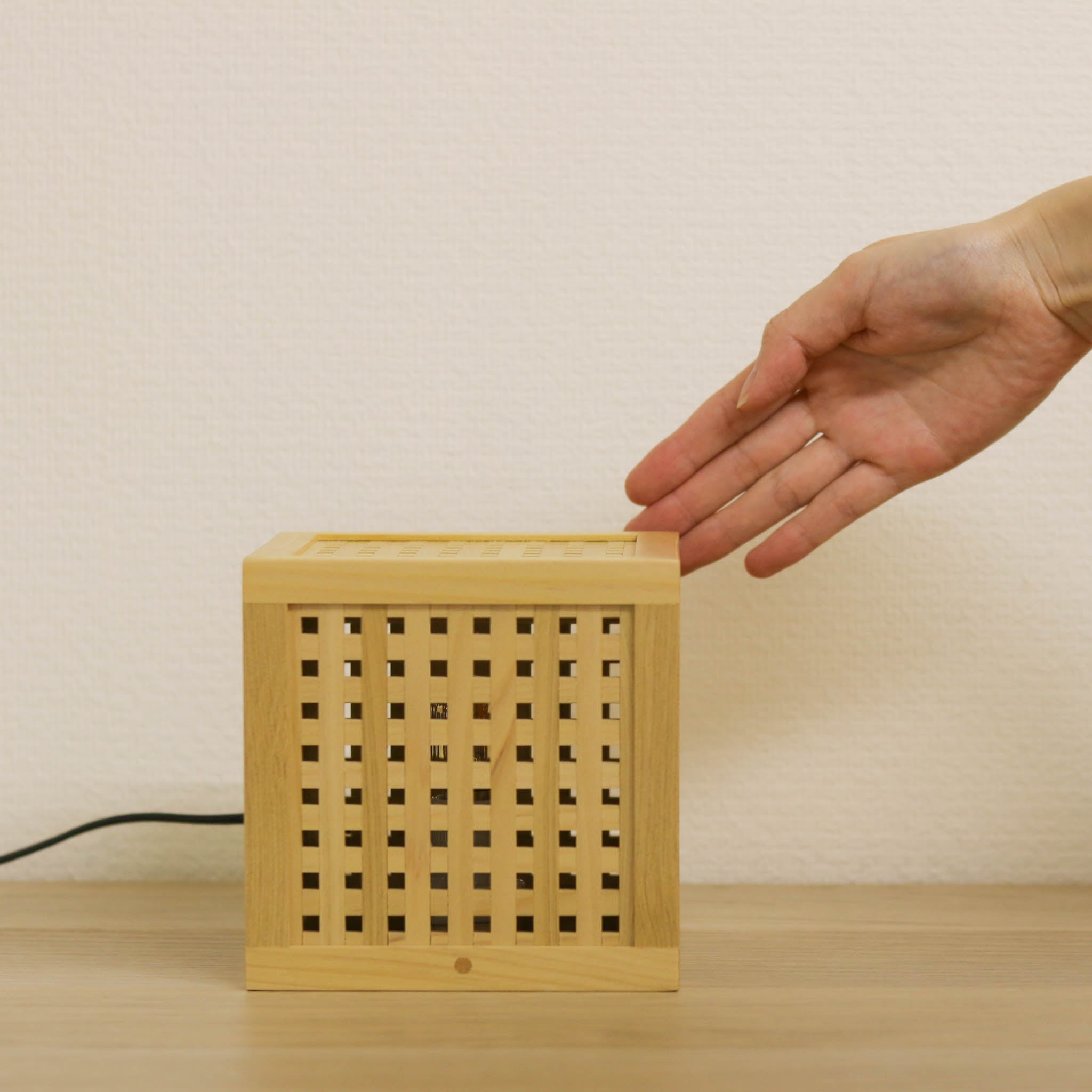 組子細工 テーブルランプ | ひかりの小箱2 | 木のあかり