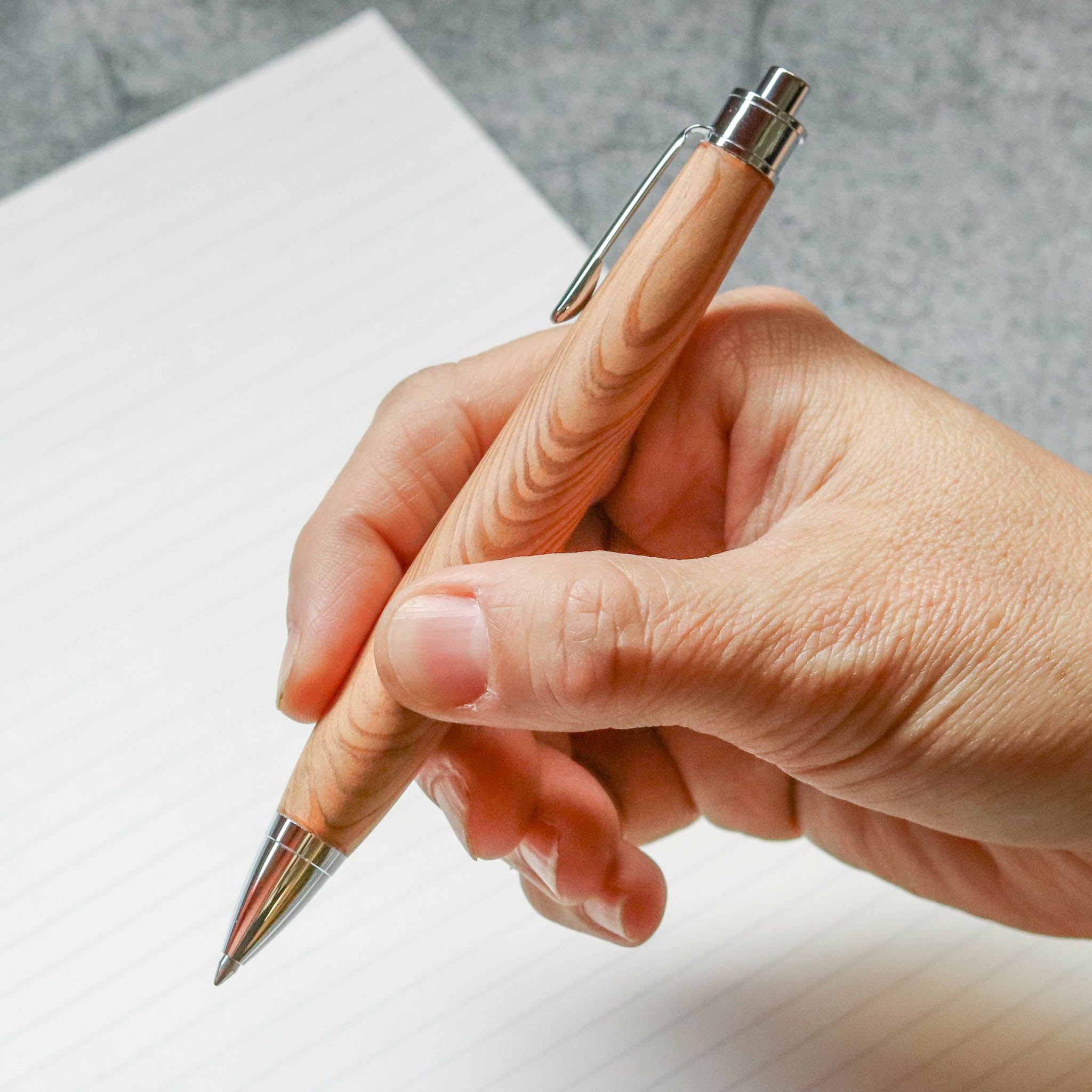 木軸ペン | 国産木 屋久杉 ヤクスギ | 芯0.5mm | 木軸ペン工房 KIKI