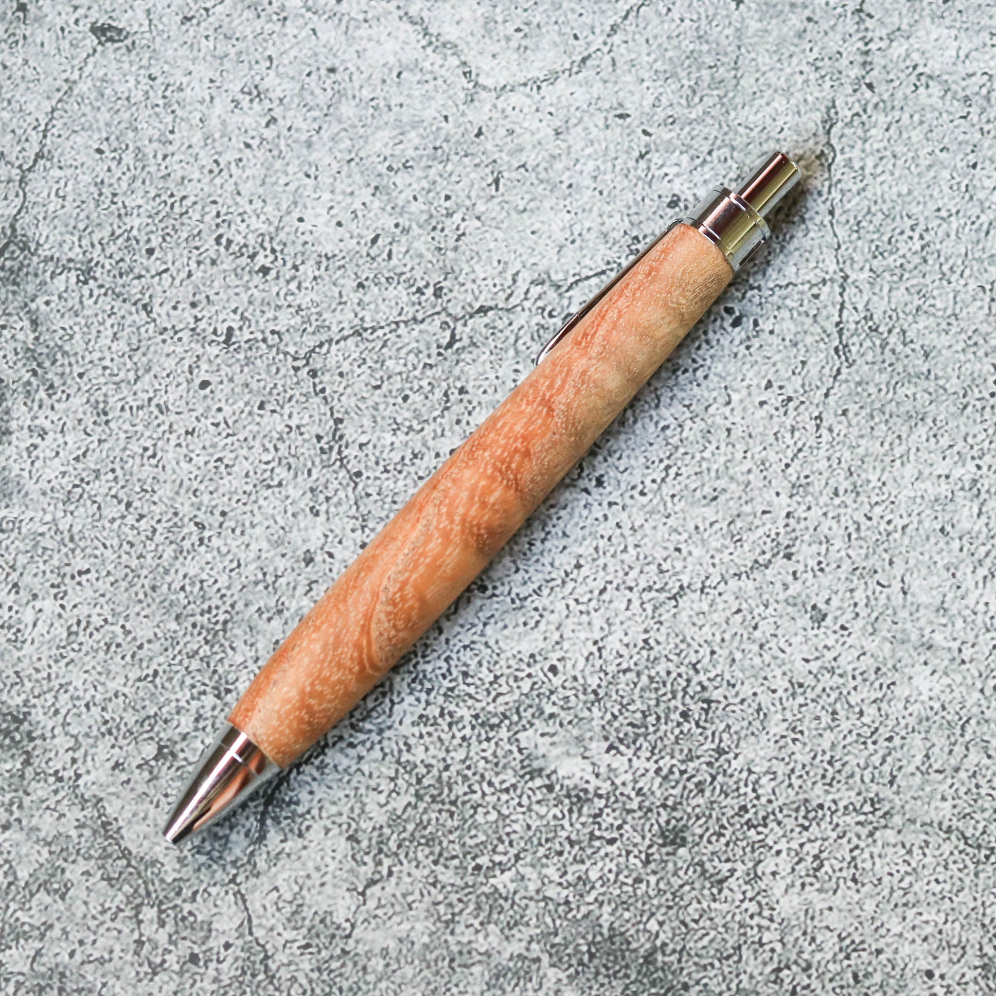 木軸ペン | 国産木 栴檀 センダン | 芯0.5mm | 木軸ペン工房 KIKI