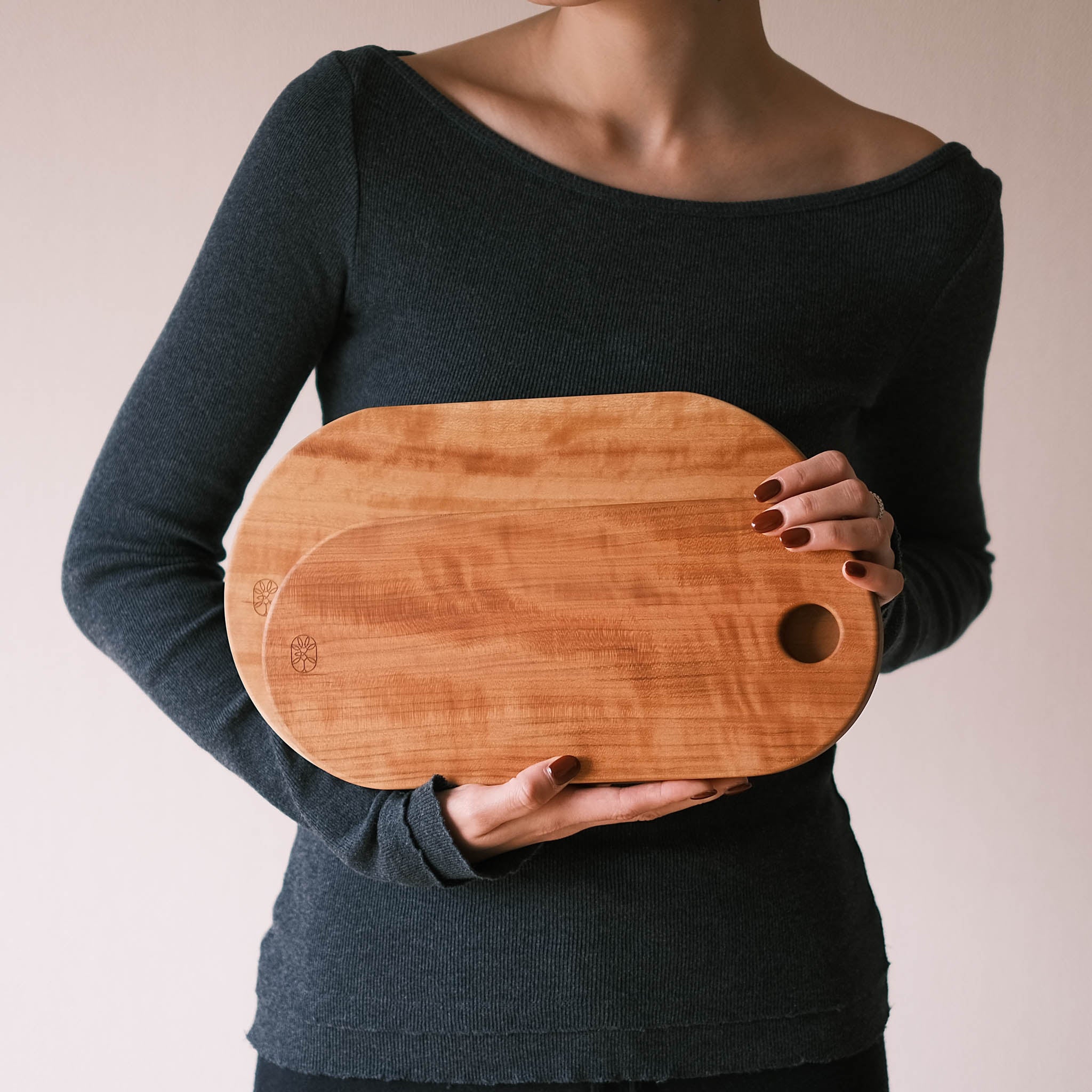 カッティングボード | 国産木 山桜 | 330×200×20mm | KINARI