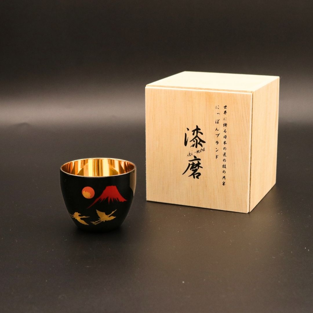山中塗 カップ | 漆磨 | 赤富士に鶴 2重ぐい呑 | ウチキ