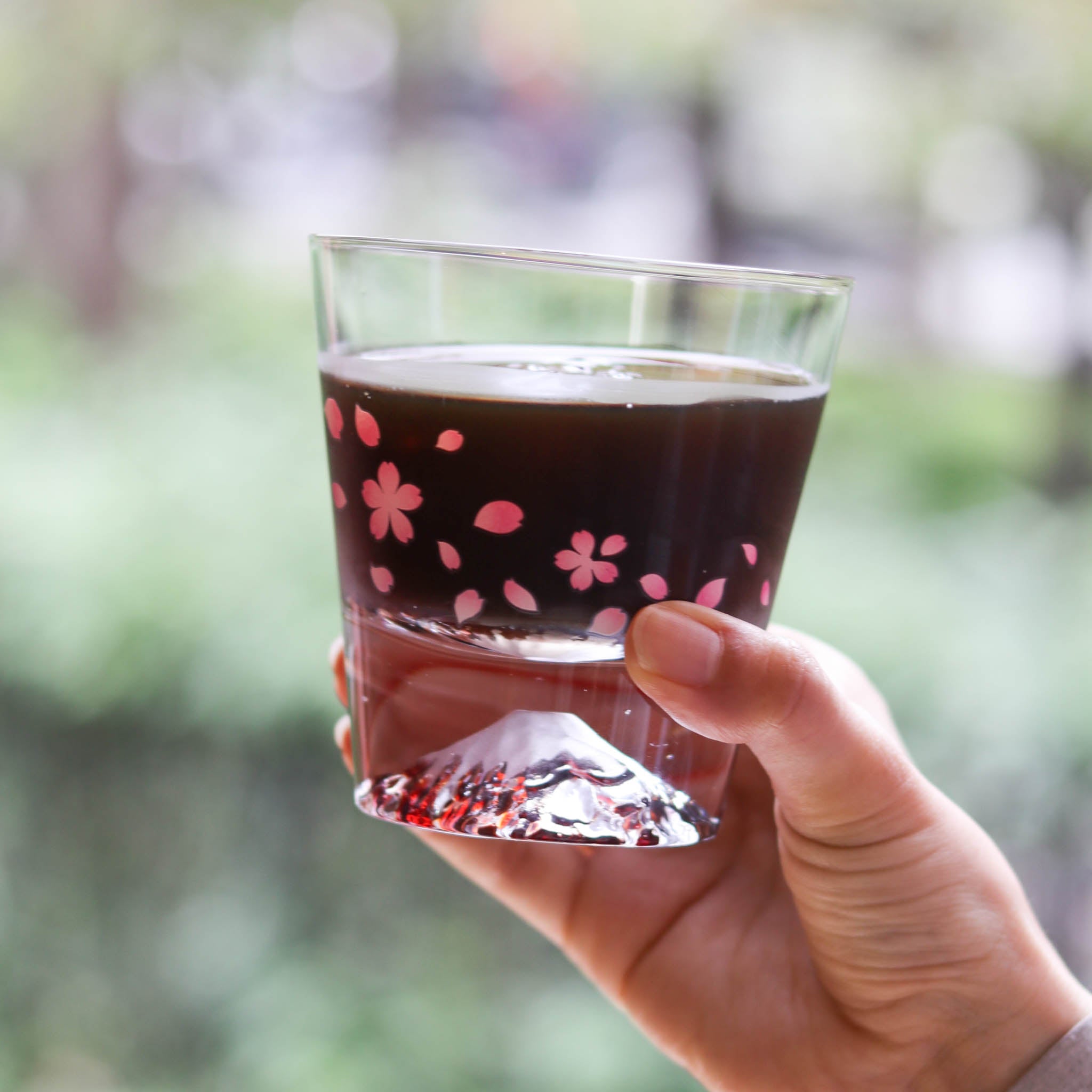 江戸硝子 ロックグラス | 冷感桜舞富士山 | 丸モ高木陶器