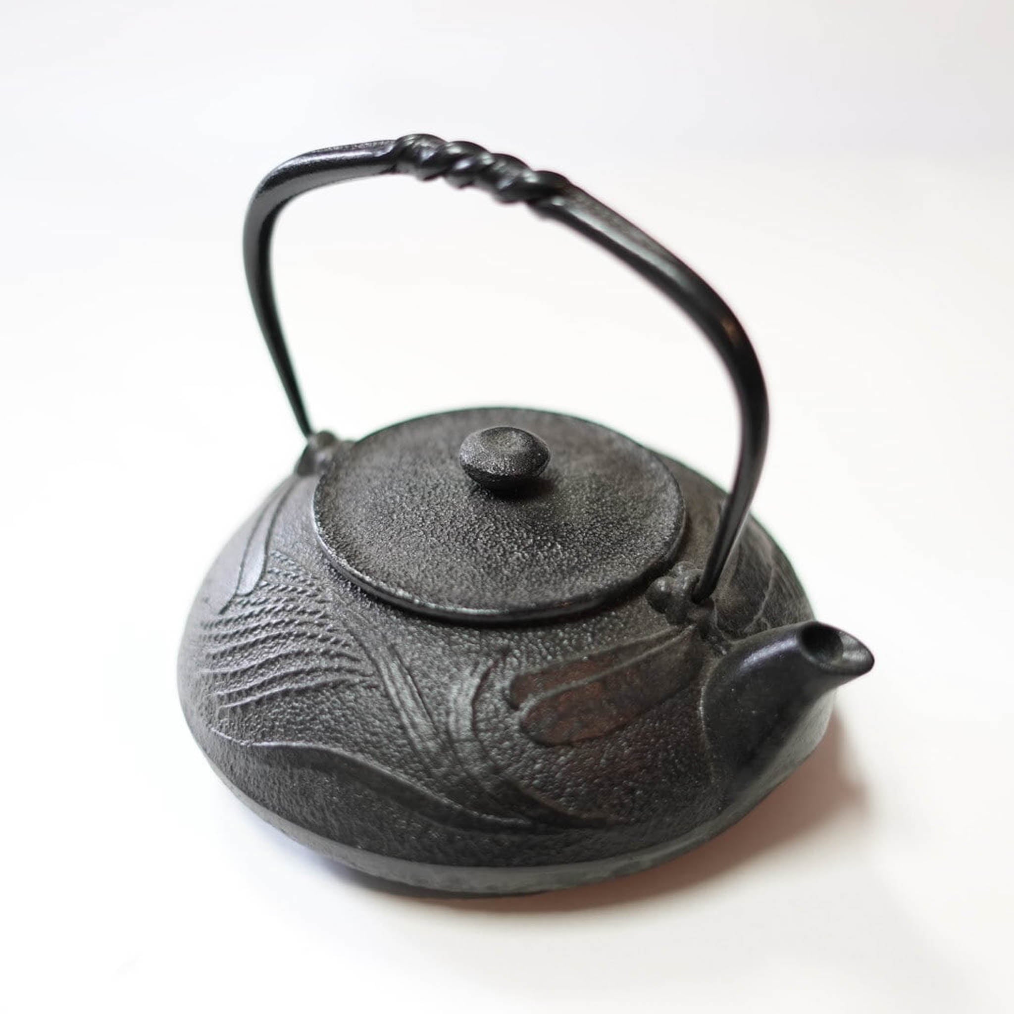 南部鉄器 鉄瓶 | 蜻蛉 0.5L | 黒 | 及富