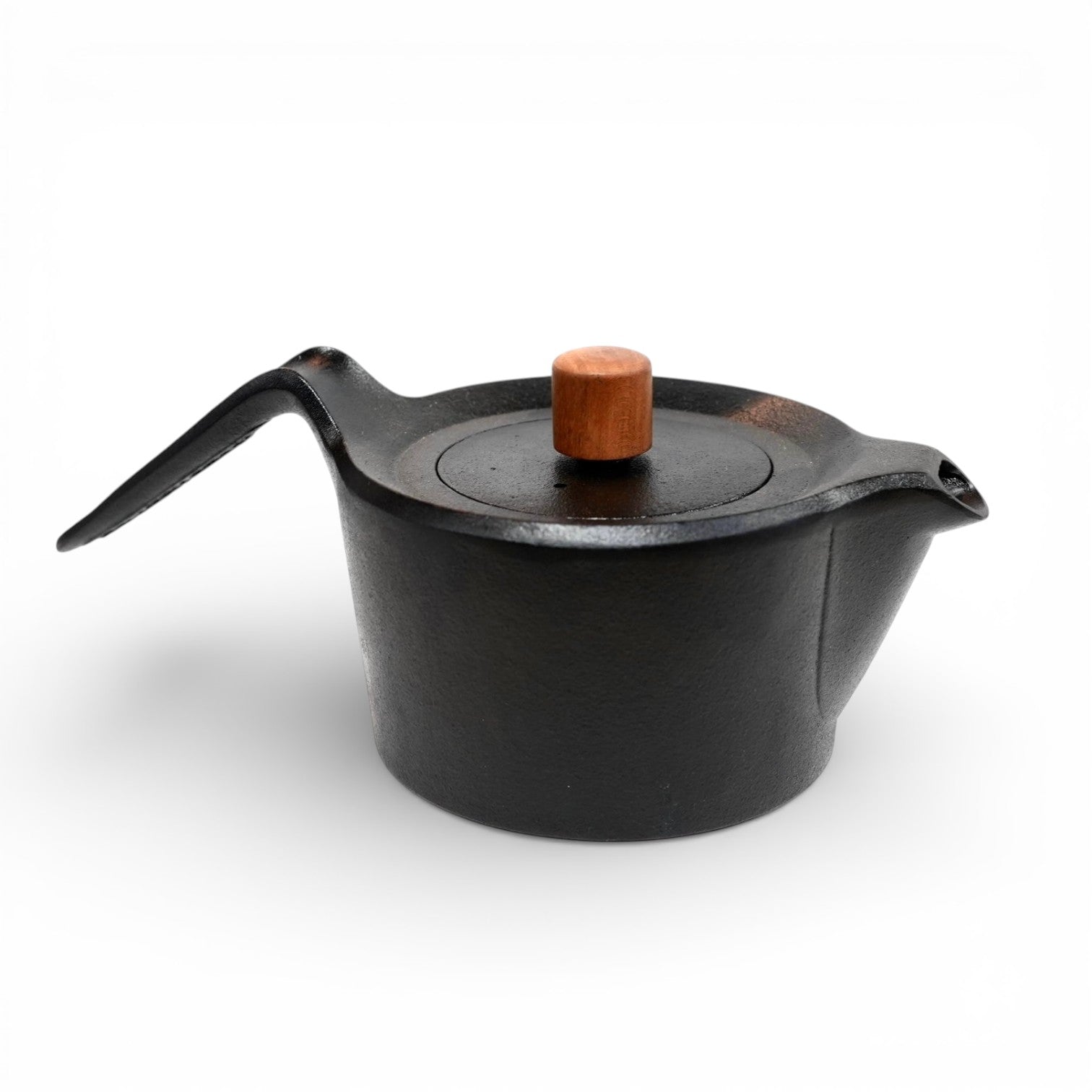 南部鉄器 鉄瓶 | スワローポット 0.6L | 黒 | 及富