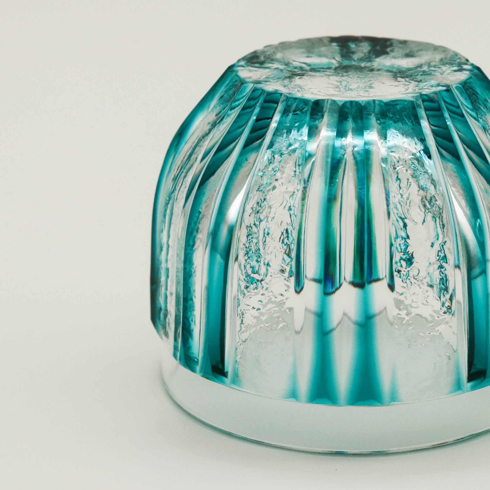 薩摩切子 にかわ猪口 | 緑 | 薩摩びーどろ工芸