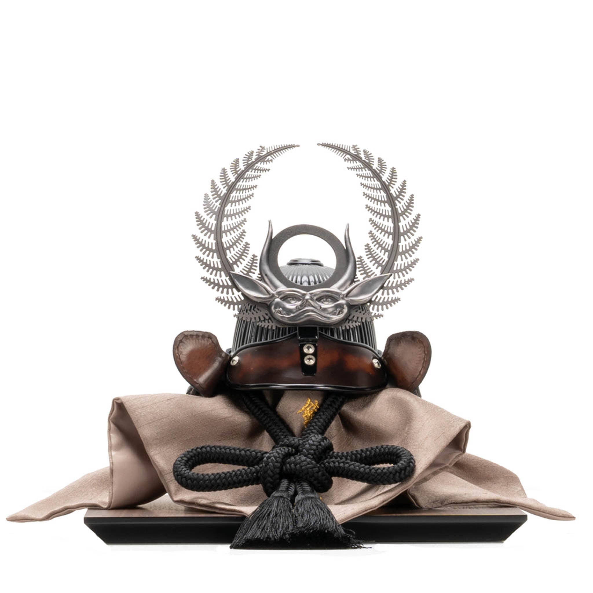 兜飾り | Armadura 徳川家康 | 1/5スケール | 鈴甲子 雄山【26/1/6以降順次配送】