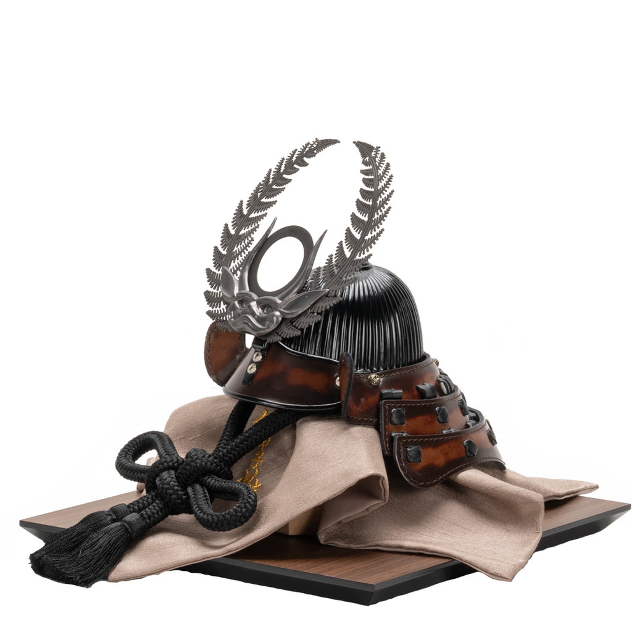 兜飾り | Armadura 徳川家康 | 1/5スケール | 鈴甲子 雄山【26/1/6以降順次配送】