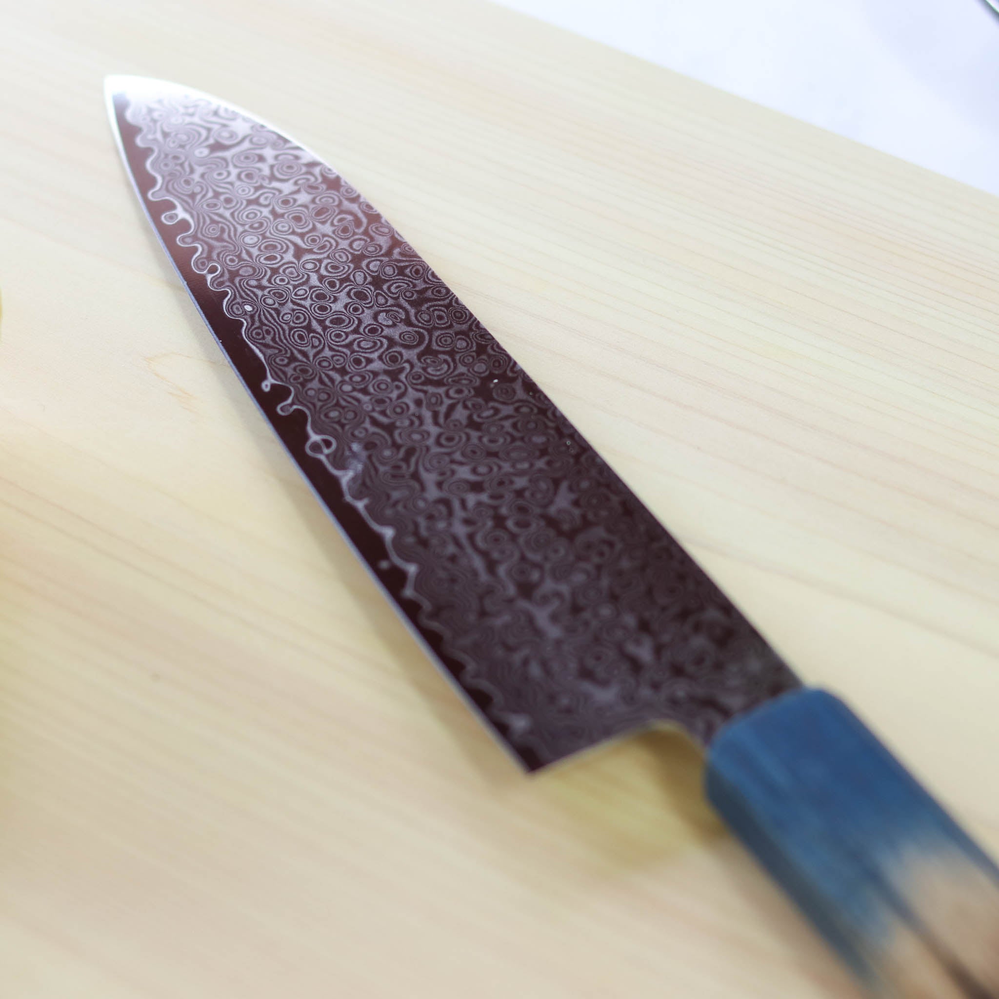 堺打刃物 包丁 | ダマスカス67層 三徳 18cm 両刃 | 暁ハンドル 桐箱入り | 山脇刃物製作所