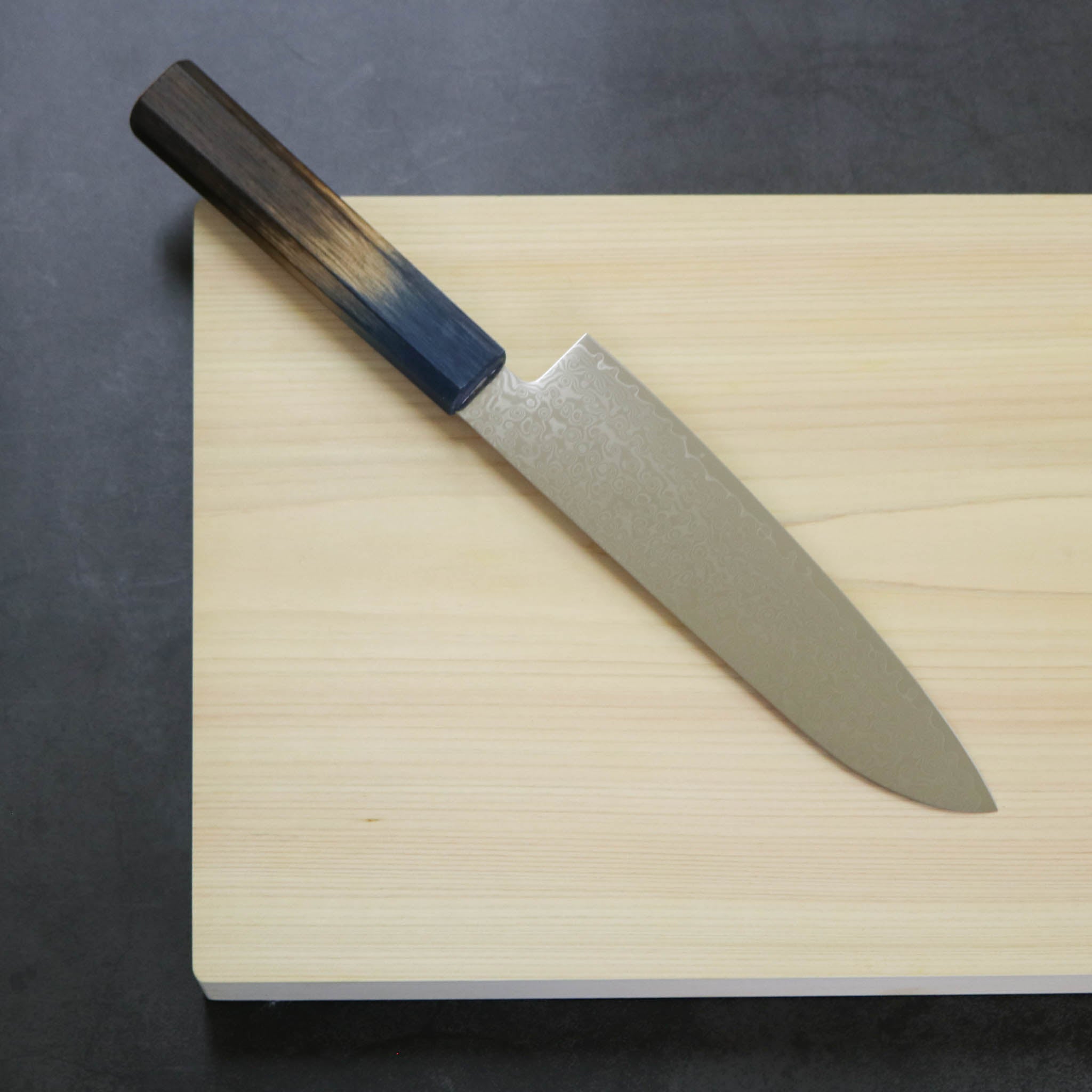 堺打刃物 包丁 | ダマスカス67層 三徳 18cm 両刃 | 暁ハンドル 桐箱入り | 山脇刃物製作所