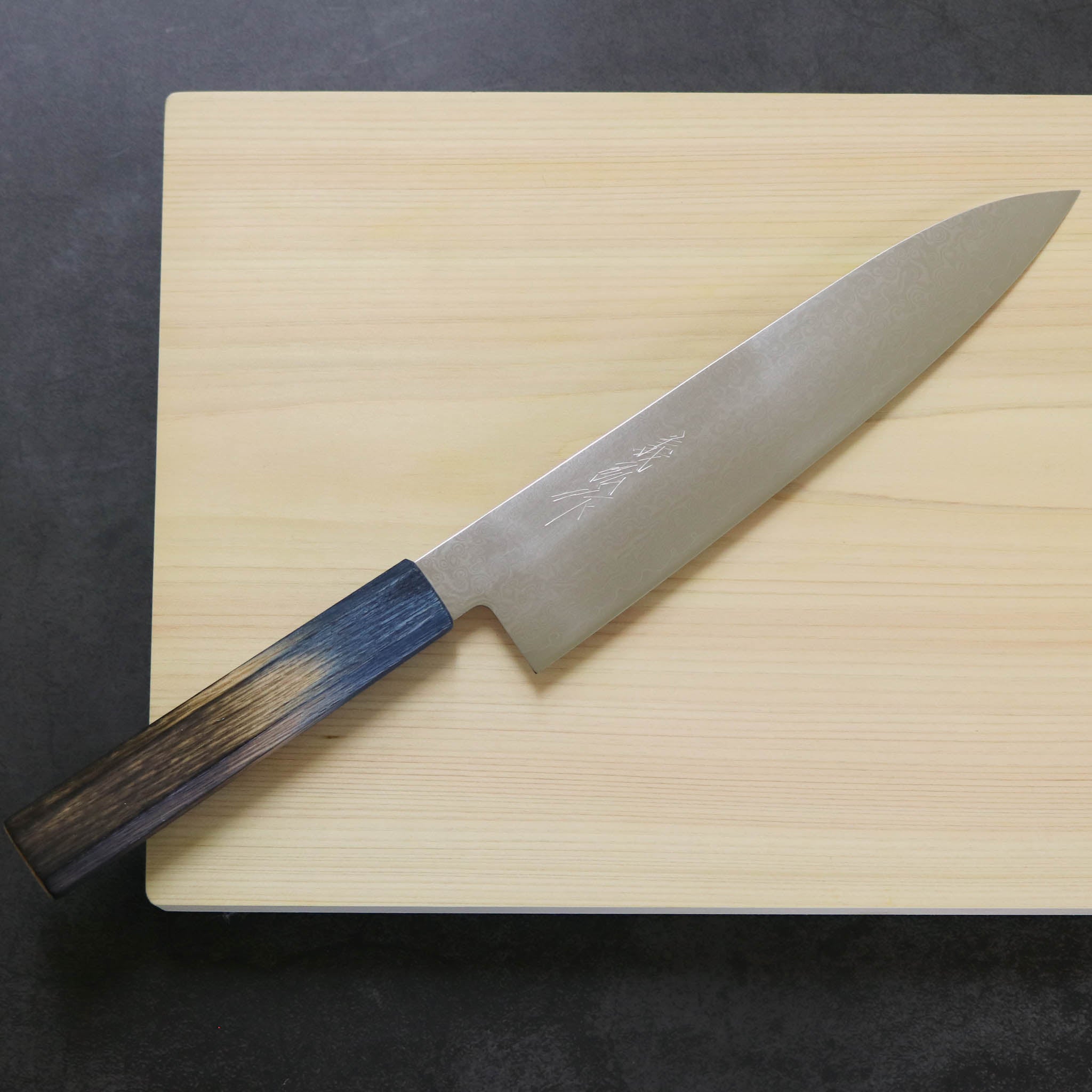 堺打刃物 包丁 | ダマスカス67層 牛刀 21cm 両刃 | 暁ハンドル 桐箱入り | 山脇刃物製作所