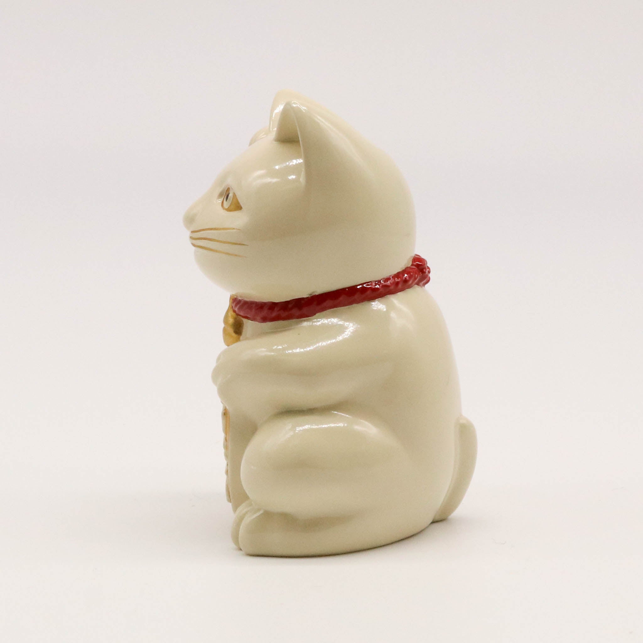 高岡銅器 | 招き猫 | 白漆・金蒔絵仕上げ | 銀雅堂