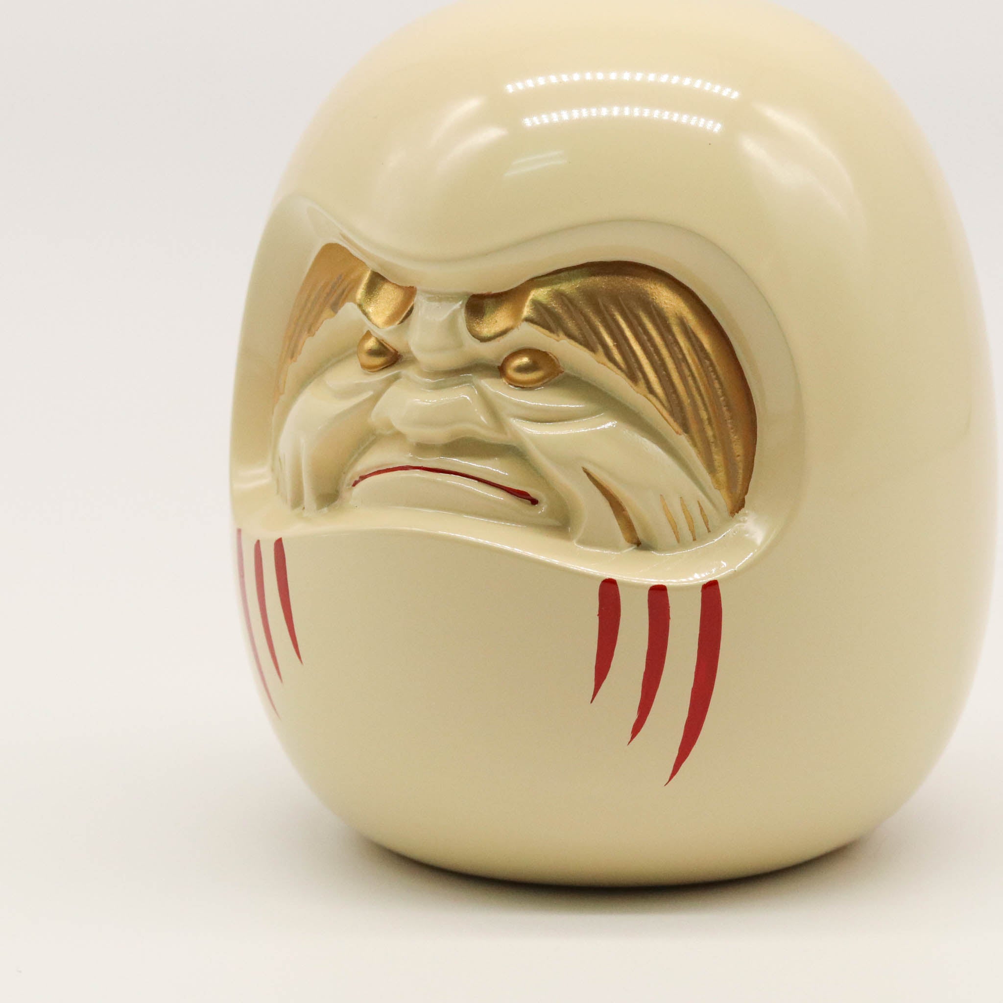 高岡銅器 | 達磨 | 白漆・金蒔絵仕上げ | 銀雅堂