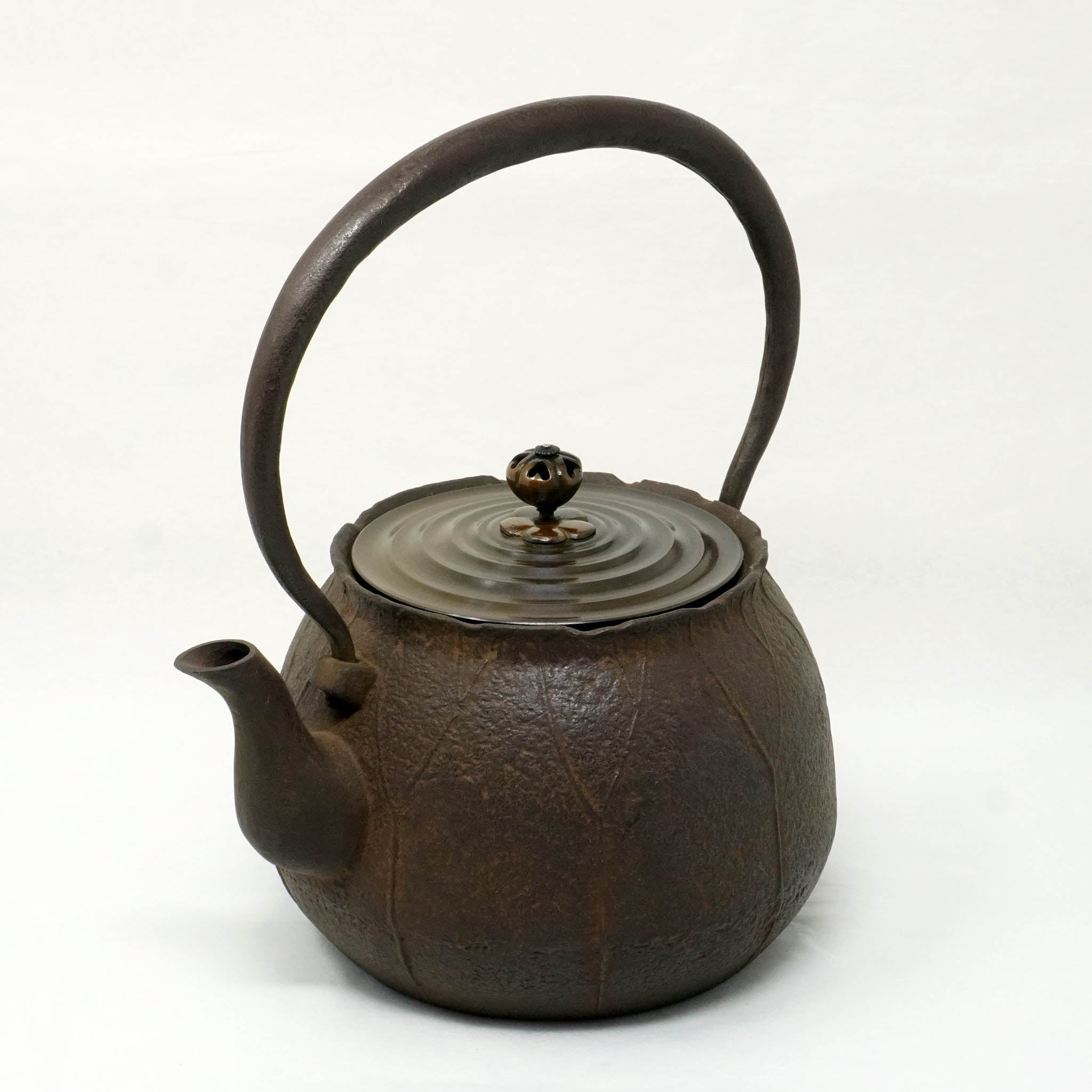 高岡銅器 鉄瓶 | 荷葉 蓮形 | 般若鋳造所