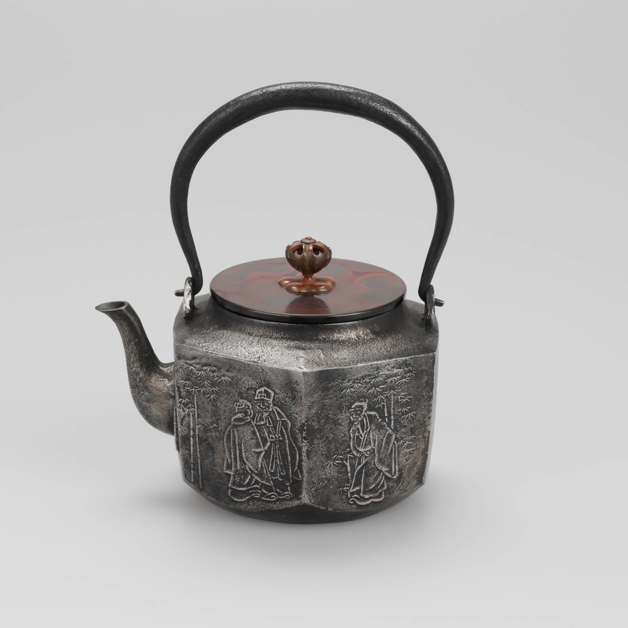 高岡銅器 鉄瓶 | 砂鉄 | 七賢人文亀甲 | 般若鋳造所