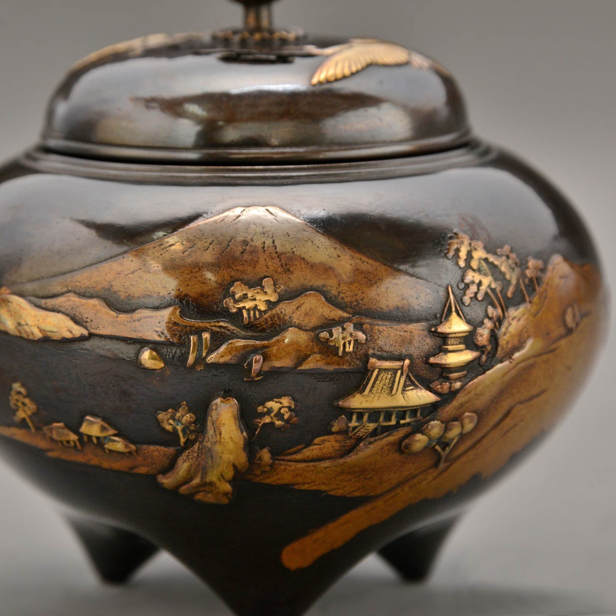 高岡銅器 香炉 | 富士鶴 黒色 | 銅 | 喜泉堂