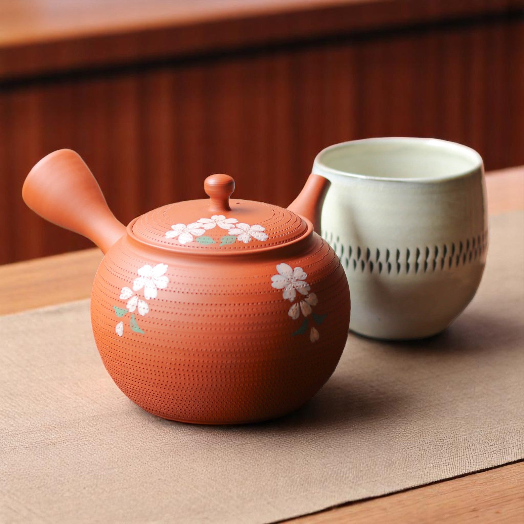 茶器セット 急須湯冷まし湯呑6客 急須二個と茶こぼしセット 常滑焼 和風茶器セット（急須 湯呑み10個） 茶器セット 常滑 湯呑み10客 63  ロクサン tokoname 縦型急須＋湯呑 《2個》 セット[湯呑み 急須 セット 常滑焼 湯呑み茶碗 おしゃれ 日本製 陶器 湯のみ 2客 湯呑み  ... 常滑焼 急須 湯呑み10個 セット