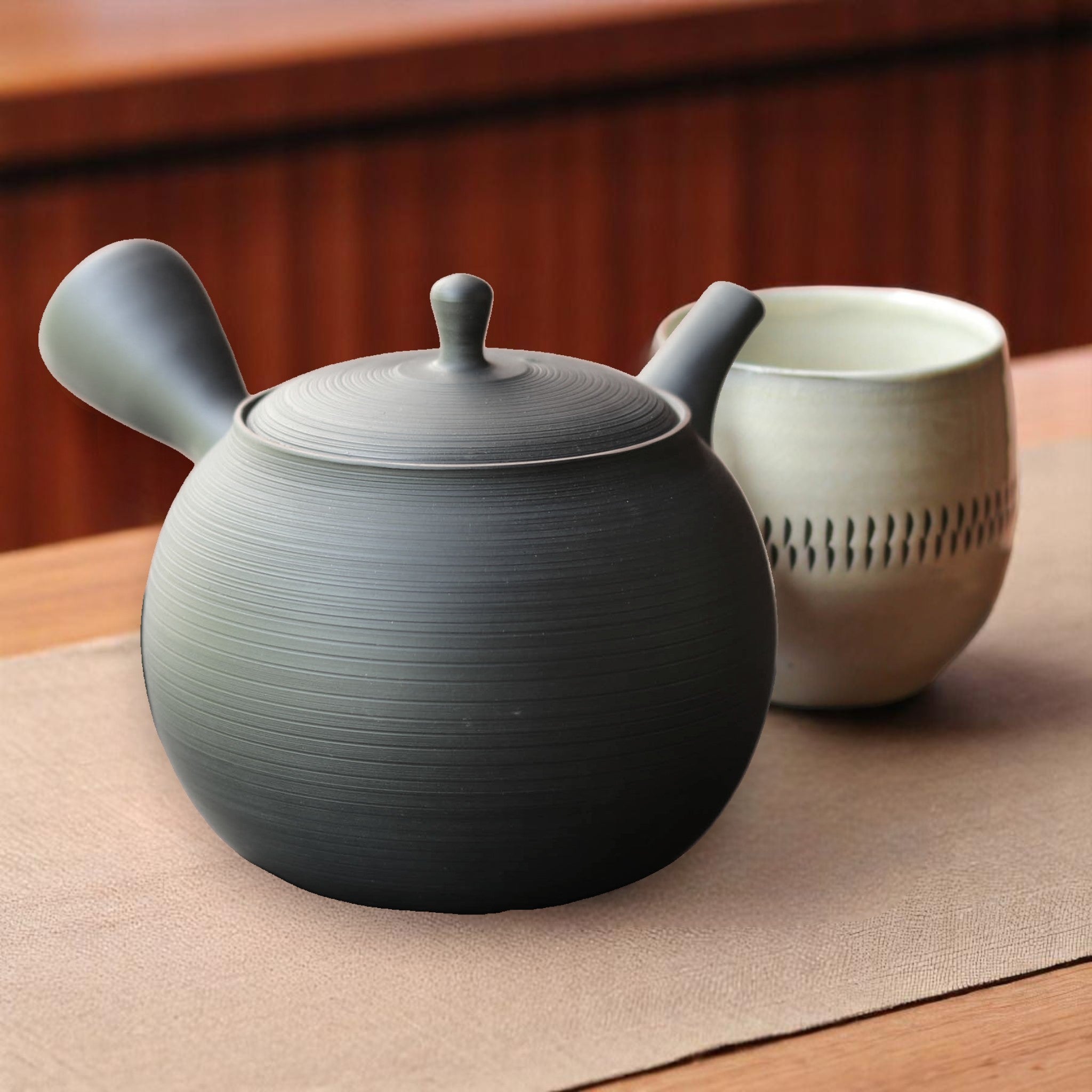 常滑焼 急須 | 千段茶っ切り | 黒 | 玉光陶園