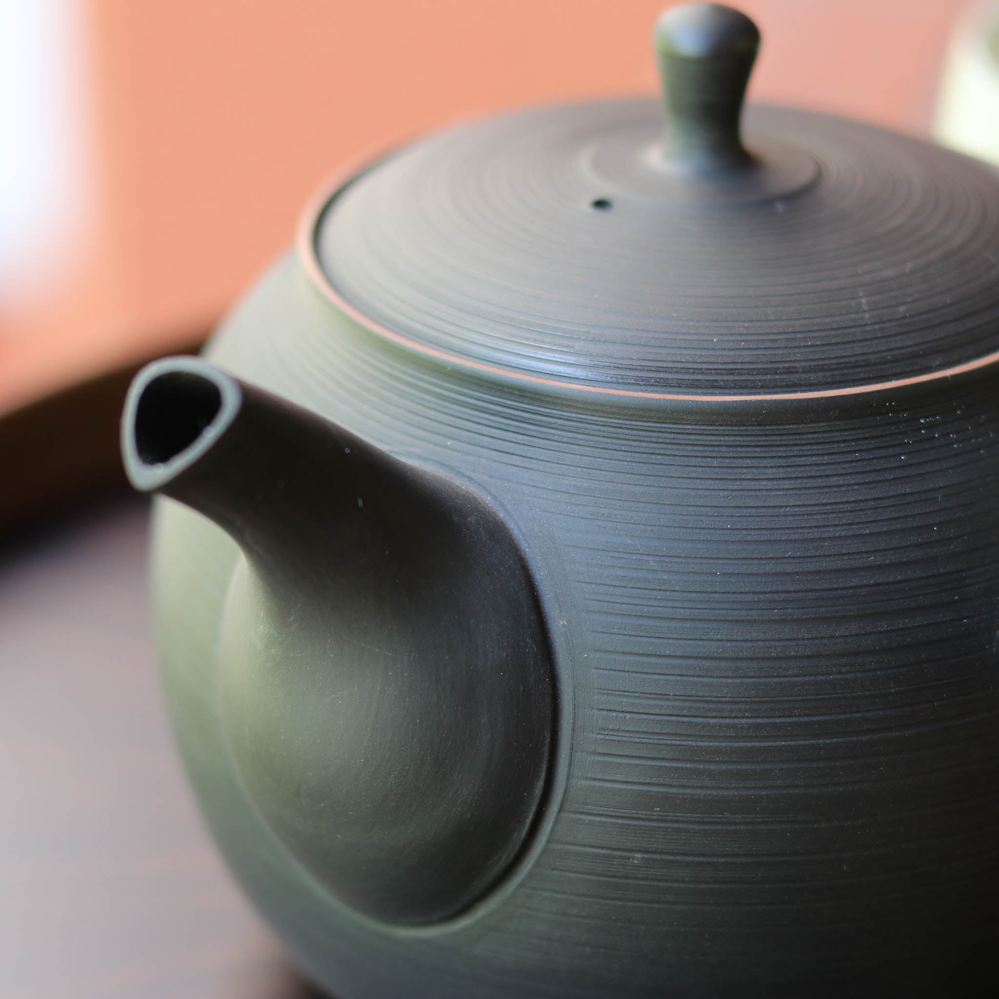 常滑焼 急須 | 千段茶っ切り | 黒 | 玉光陶園