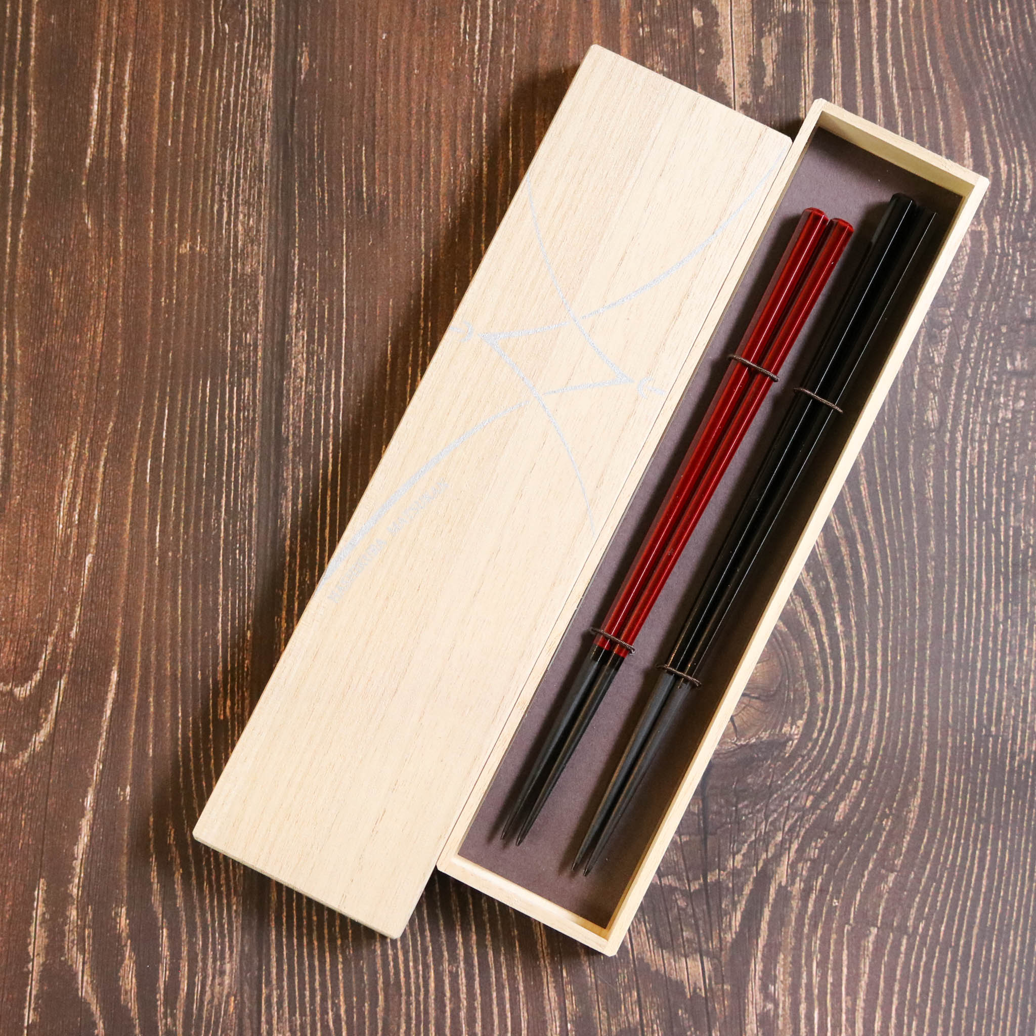 若狭塗 ペア箸 | 八角 桐箱入り | 黒檀 | マツ勘