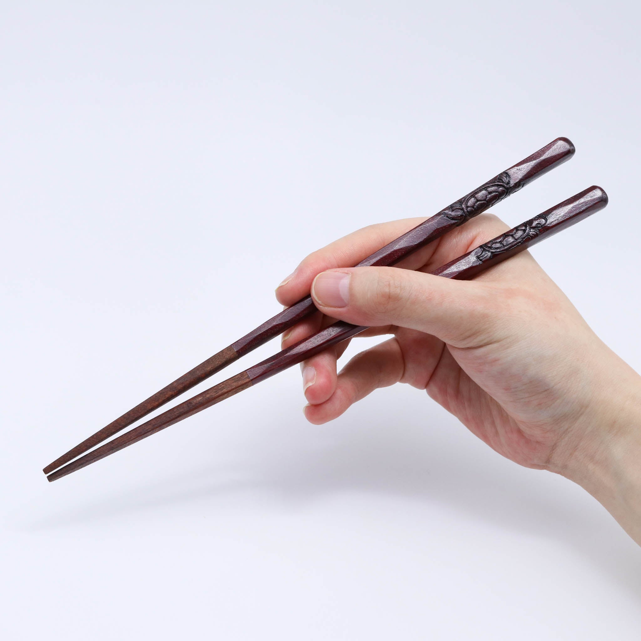 若狭塗 ペア箸 | 鶴亀彫 桐箱入り 箸置き付 | 砂岩 | マツ勘