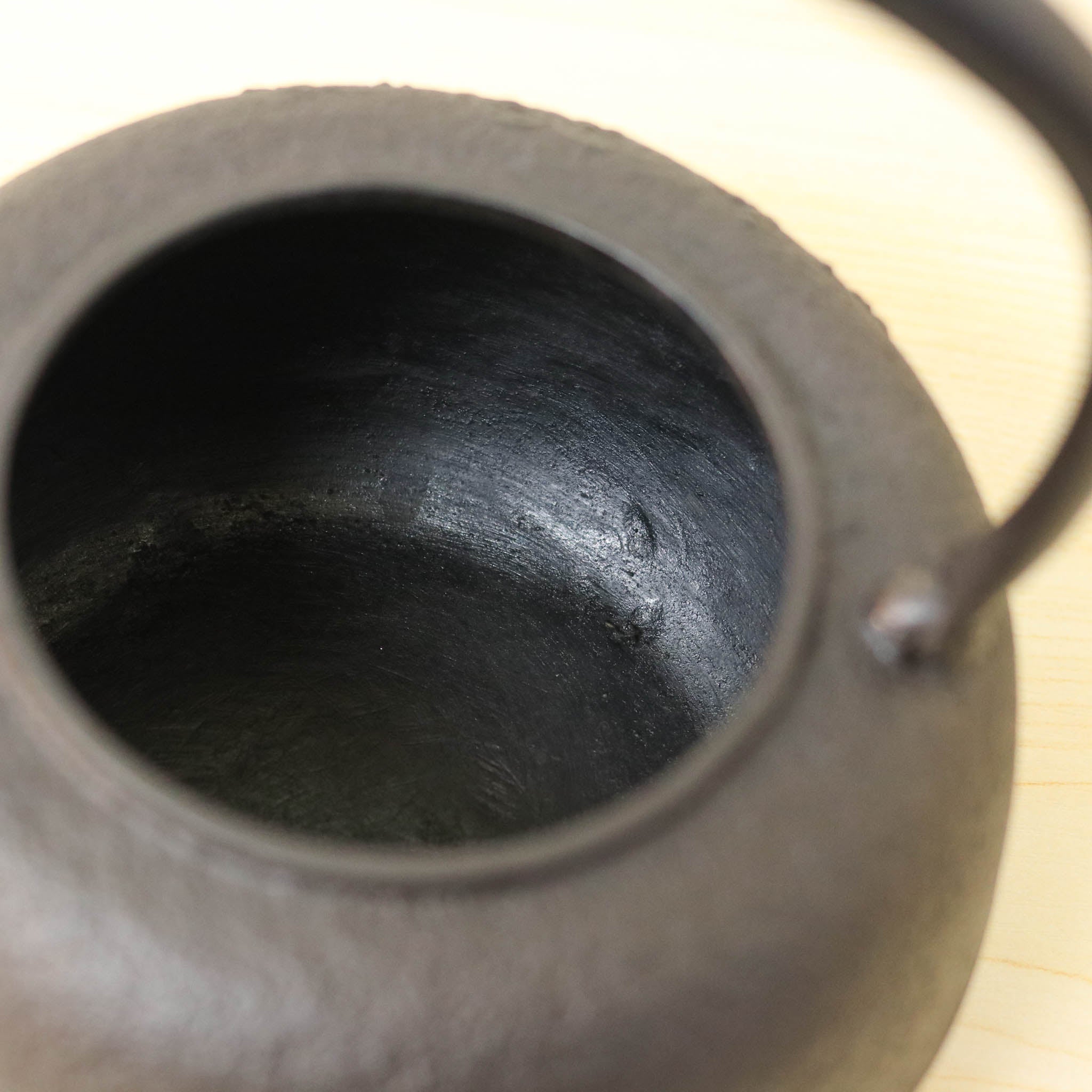 山形鋳物 鉄瓶 | なつめ | 6号 | あらい工房
