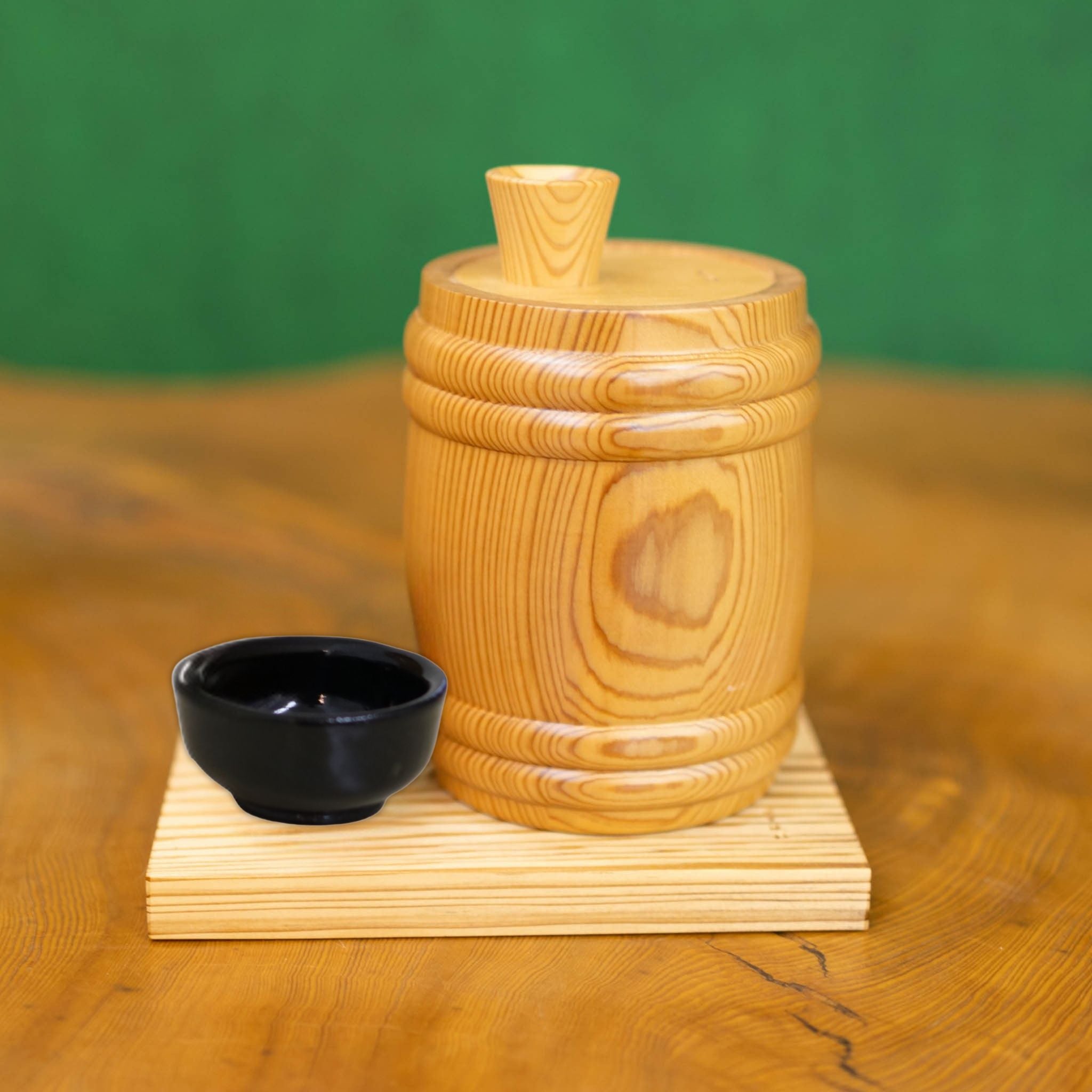 屋久杉 酒樽 | ミニ樽 | おちょこ付 | 屋久杉酒樽本舗