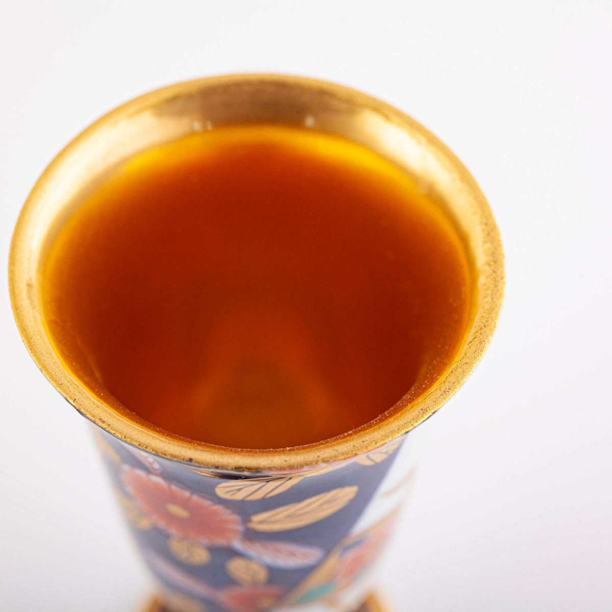 有田焼 | ワインカップ 小 | 染錦捻割草花文 | 賞美堂