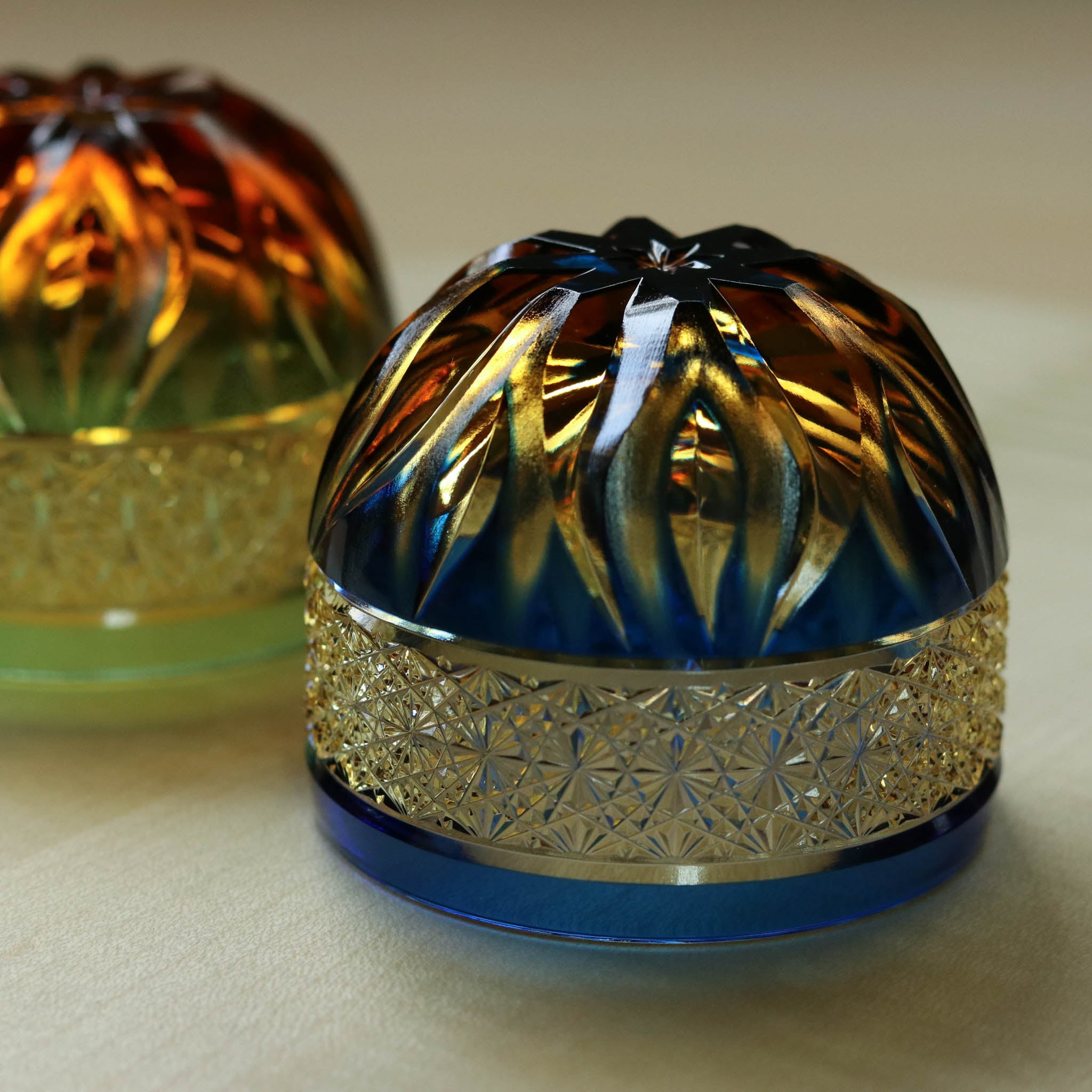 江戸切子 ぐい呑み | hibana 火華 | 琥珀 瑠璃 | haku硝子