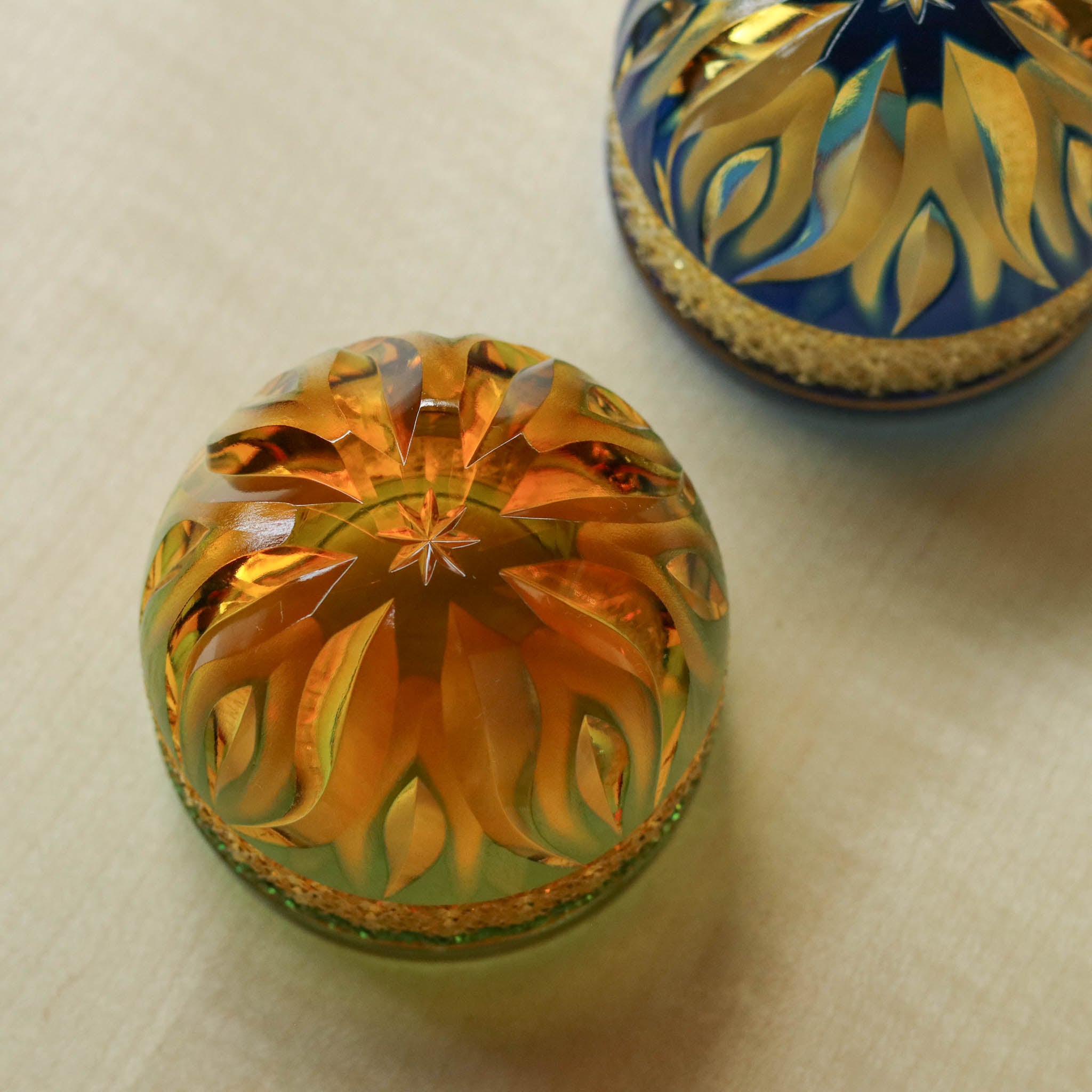 江戸切子 ぐい呑み | hibana 火華 | 琥珀 緑 | haku硝子