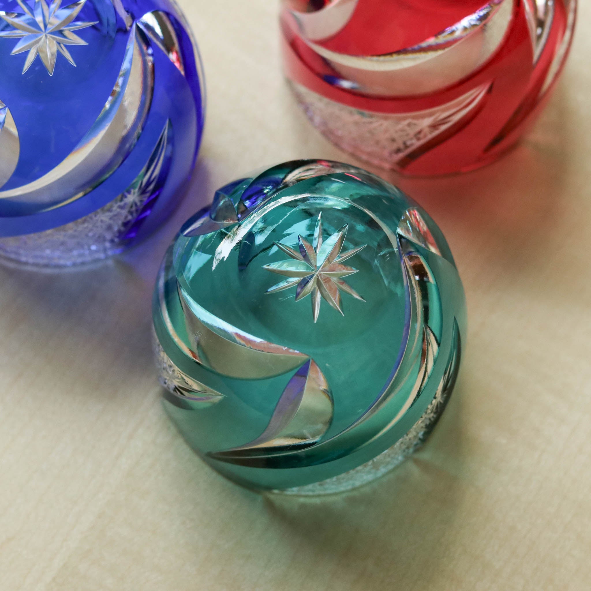 江戸切子 ぐい呑み | homura 焔 | 緑 | haku硝子