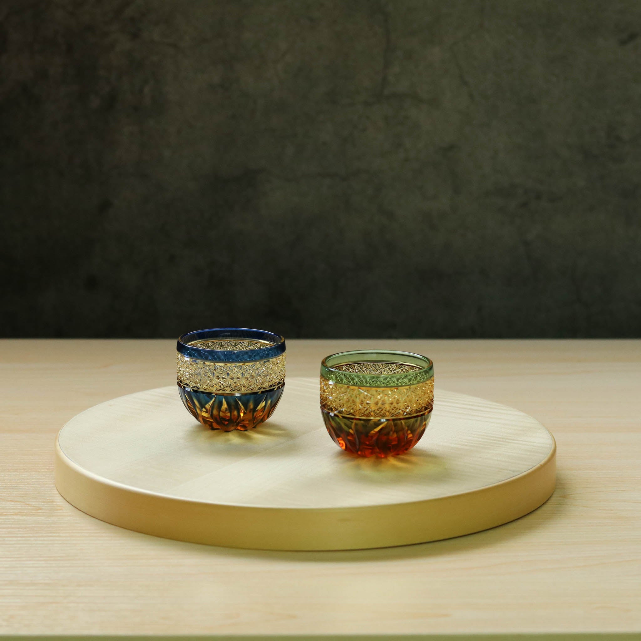 江戸切子 ぐい呑み | hibana 火華 | 琥珀 瑠璃 | haku硝子