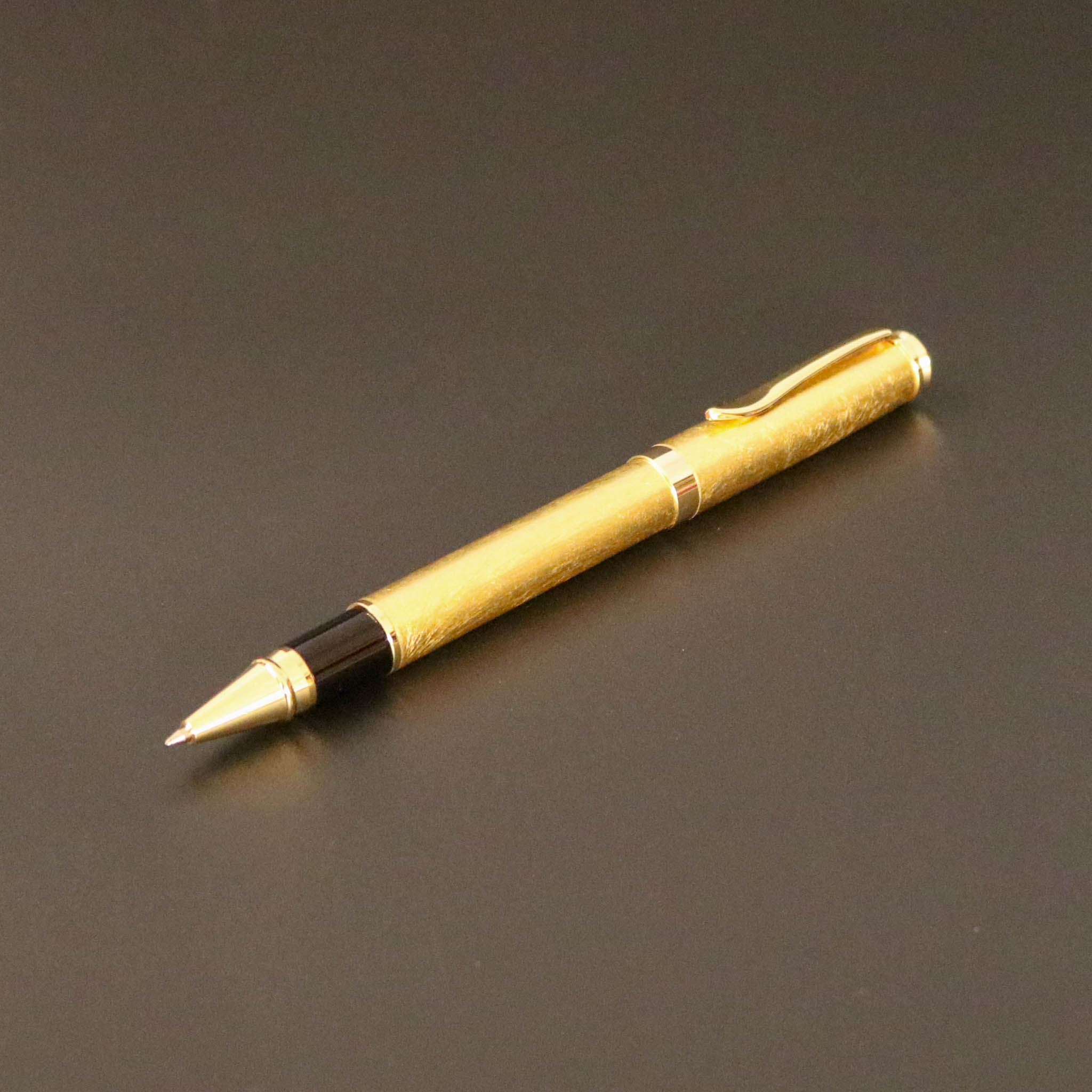 金沢金箔 | 金箔ボールペン | 箔座