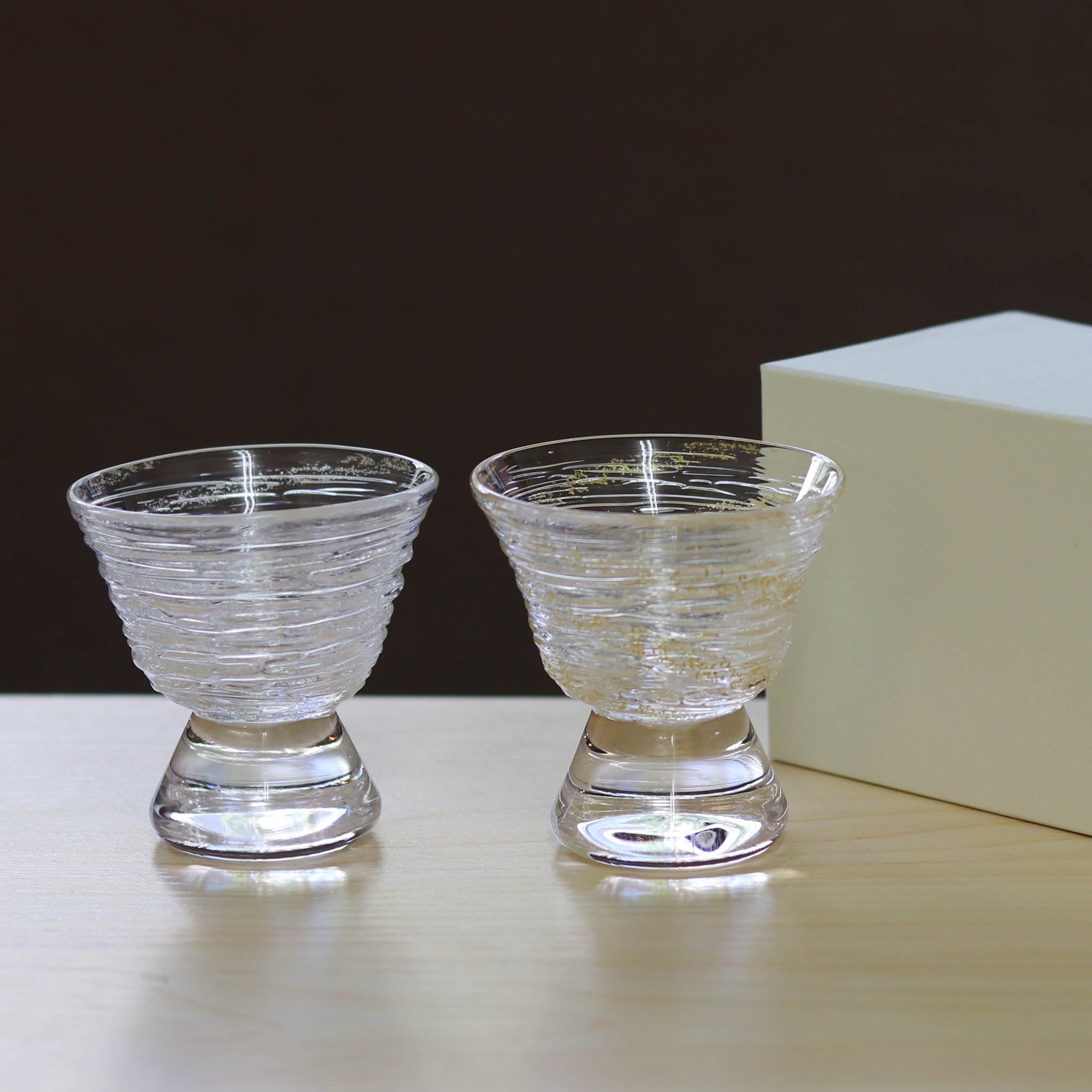 金沢金箔 酒器 | 氷結酒盃 | 金銀ペア | 箔座