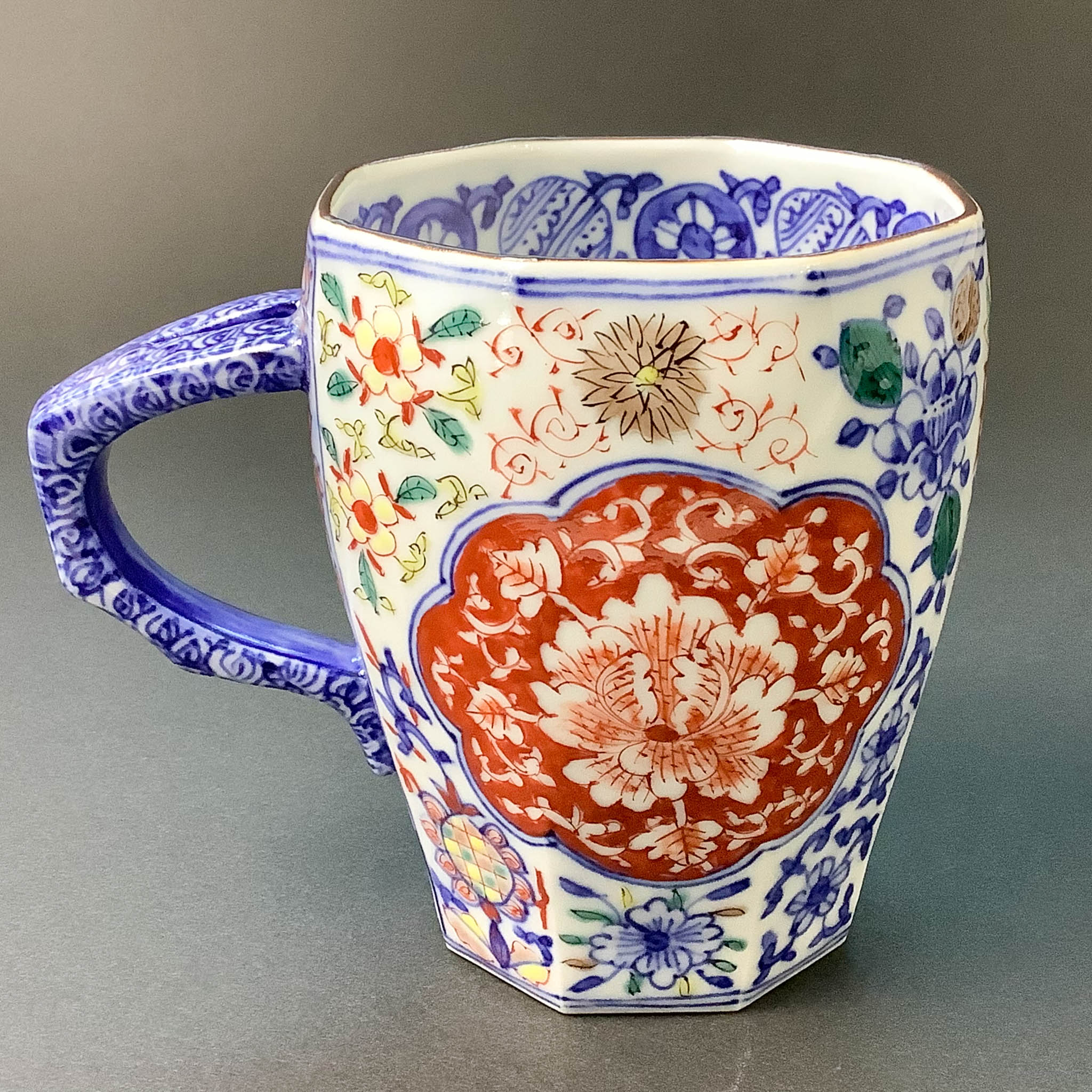 【在庫限り】京焼 マグカップ | 間取牡丹花づくし | 小 | 碧黄石窯